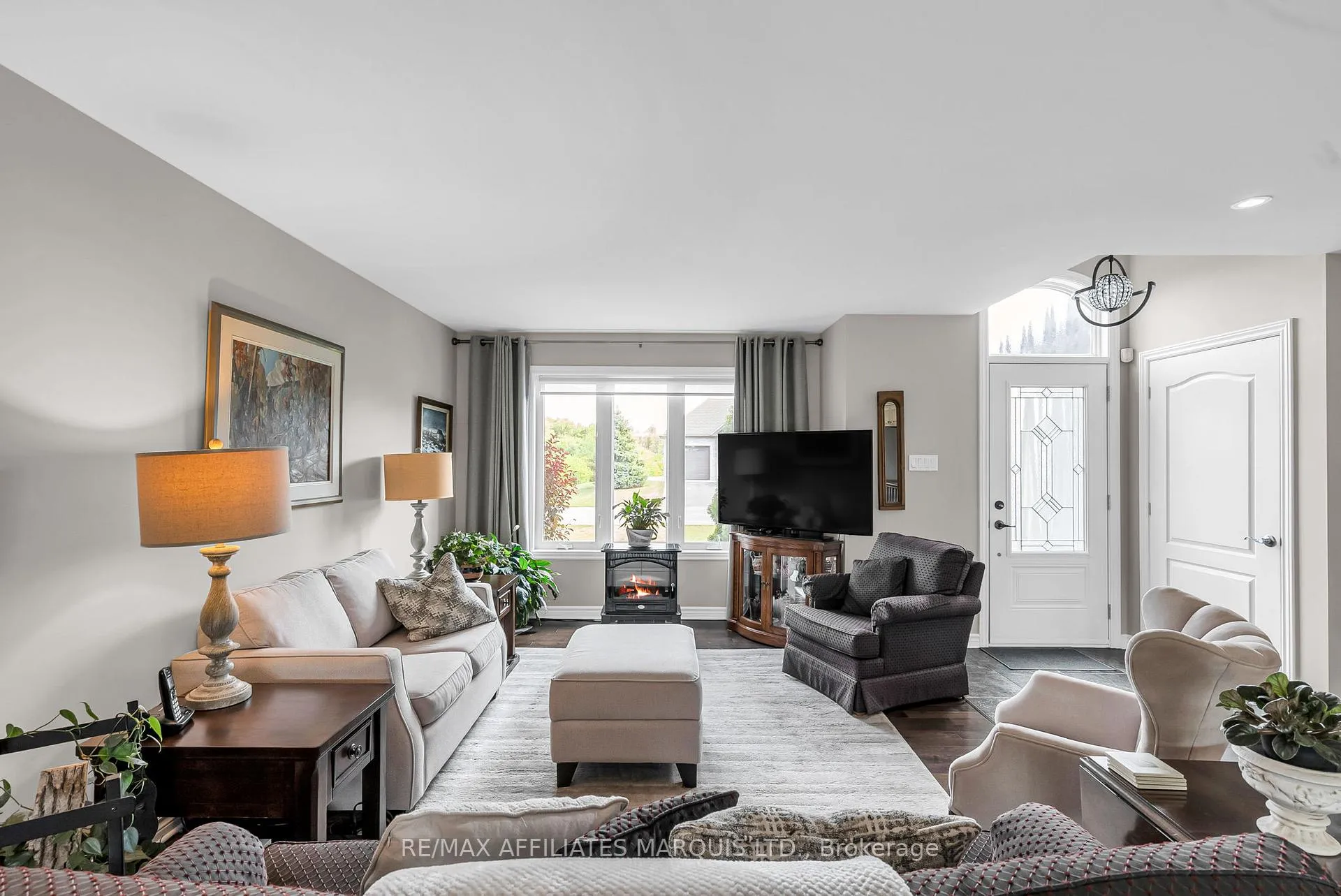 Photo 7 of 6708 Yacht Boulevard, Cornwall — HOMEH