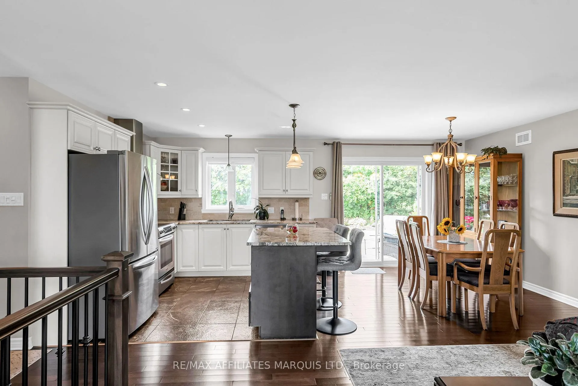 Photo 11 of 6708 Yacht Boulevard, Cornwall — HOMEH