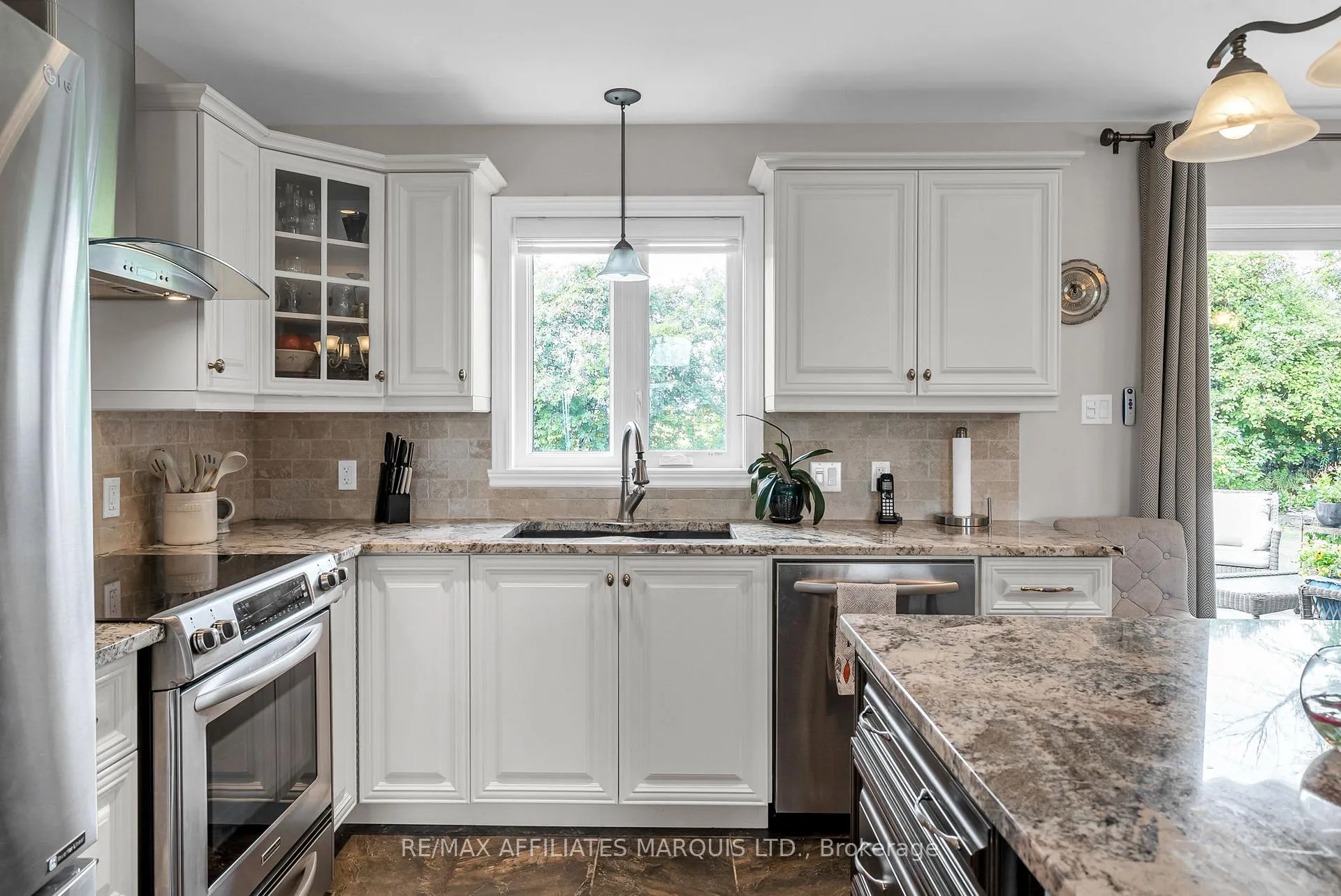 Photo 13 of 6708 Yacht Boulevard, Cornwall — HOMEH