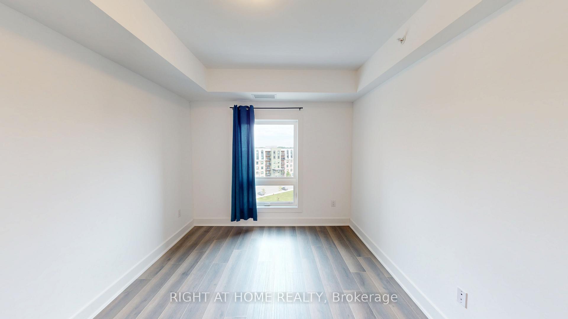 Photo 14 of Unit 603, 4 Spice Way, Barrie, Rural Barrie Southeast — HOMEH