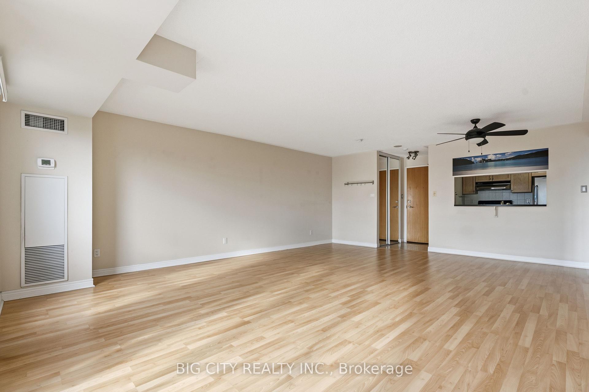 Photo 5 of Unit 1503, 399 South Park Road, Markham, Commerce Valley — HOMEH