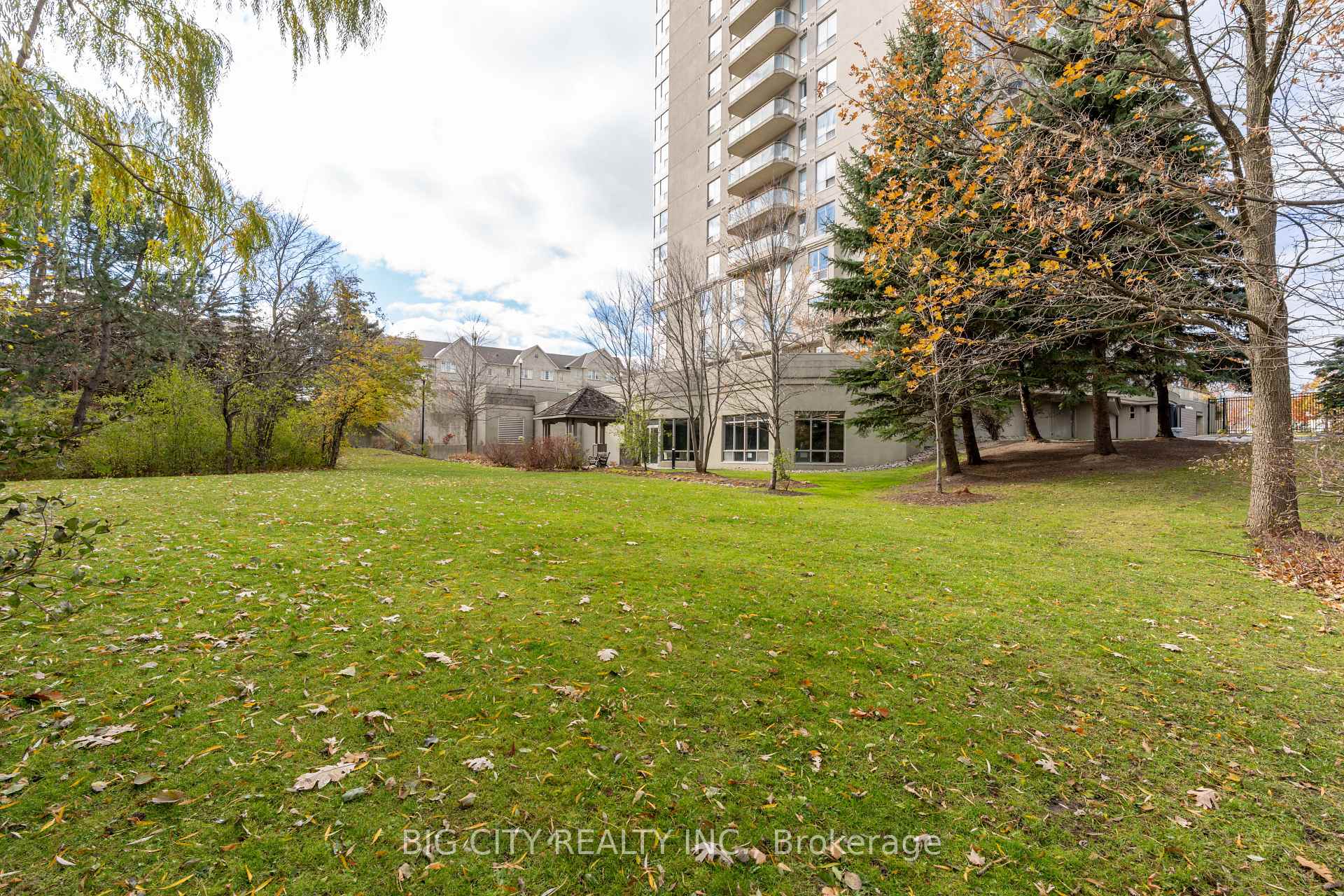 Photo 28 of Unit 1503, 399 South Park Road, Markham, Commerce Valley — HOMEH