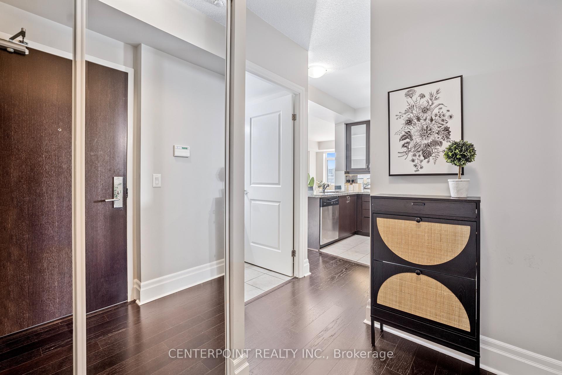 Photo 2 of Unit 417, 131 Upper Duke Crescent, Markham, Unionville — HOMEH