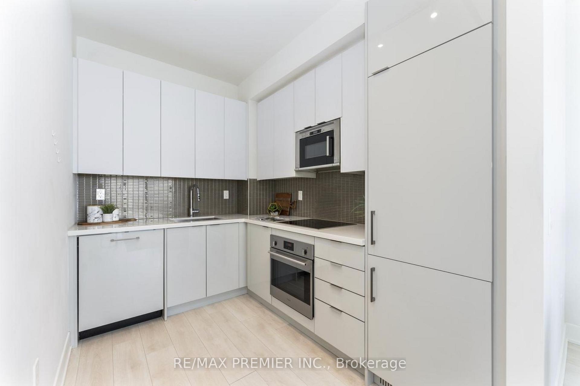 Photo 7 of Unit 2209, 2908 Highway 7 Road, Vaughan, Concord — HOMEH