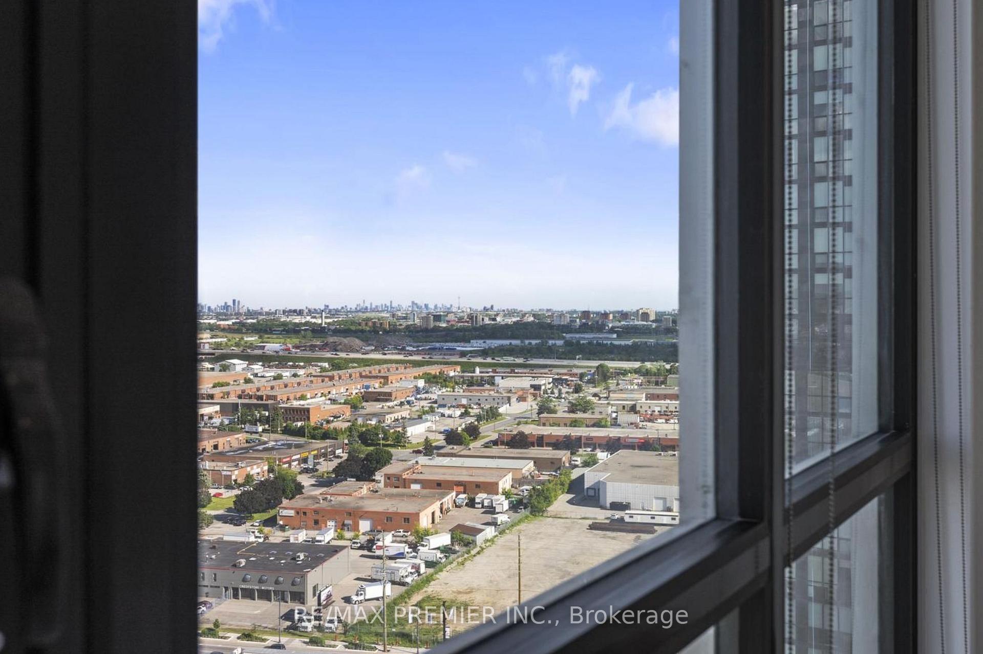 Photo 15 of Unit 2209, 2908 Highway 7 Road, Vaughan, Concord — HOMEH