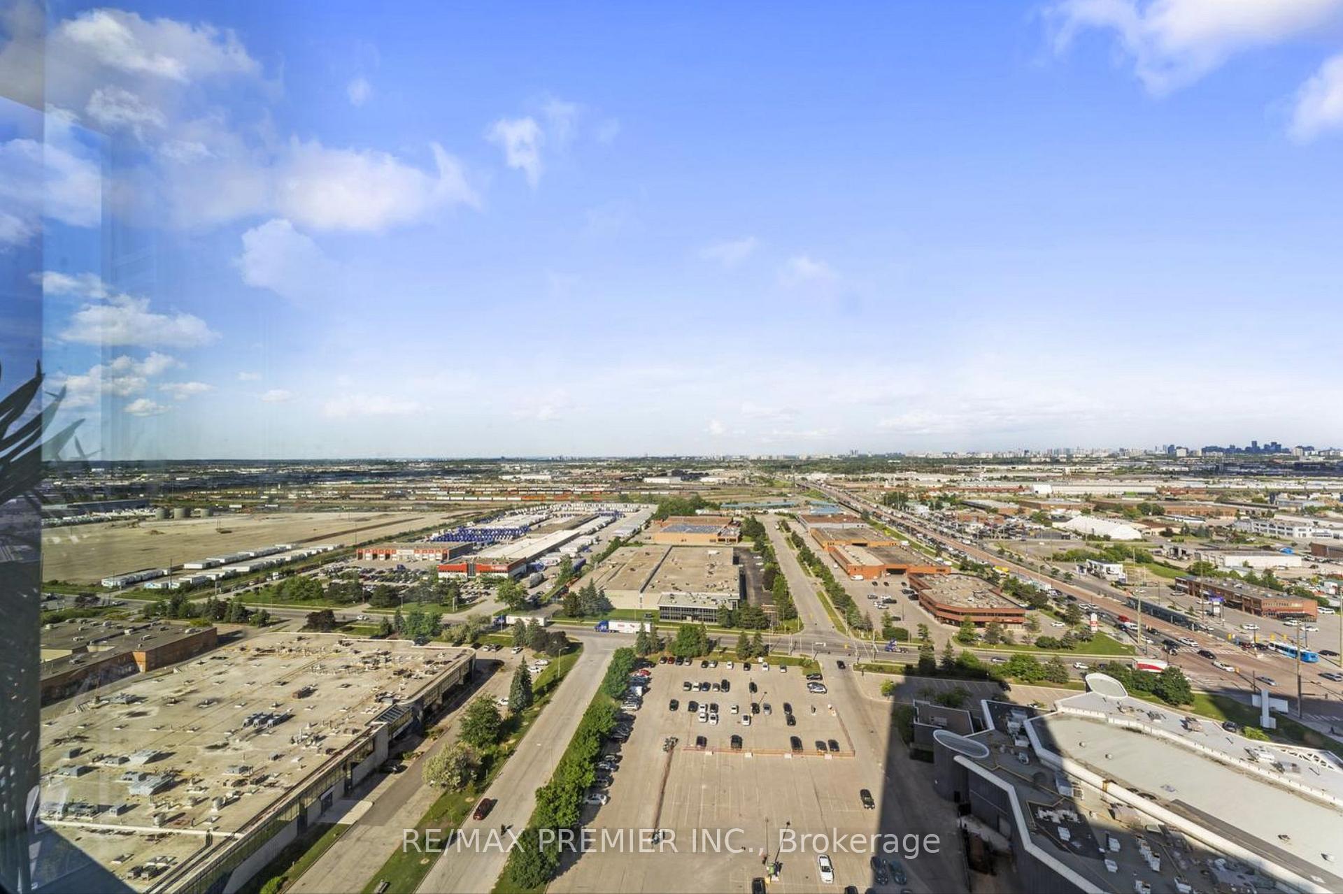 Photo 16 of Unit 2209, 2908 Highway 7 Road, Vaughan, Concord — HOMEH