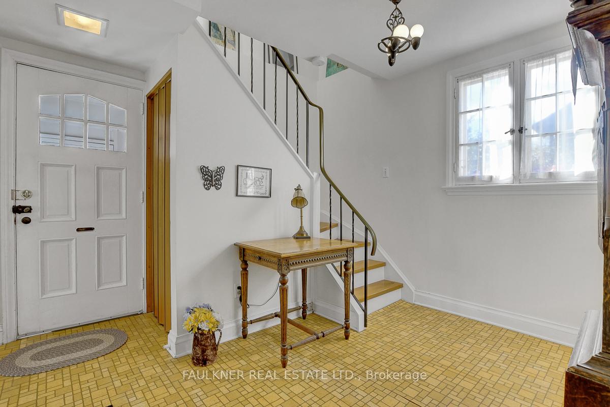 Photo 5 of 135 Cameron Avenue, Ottawa, Old Ottawa South — HOMEH