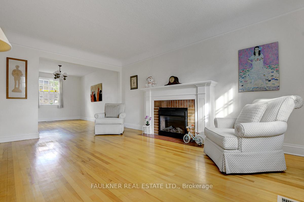 Photo 2 of 135 Cameron Avenue, Ottawa, Old Ottawa South — HOMEH