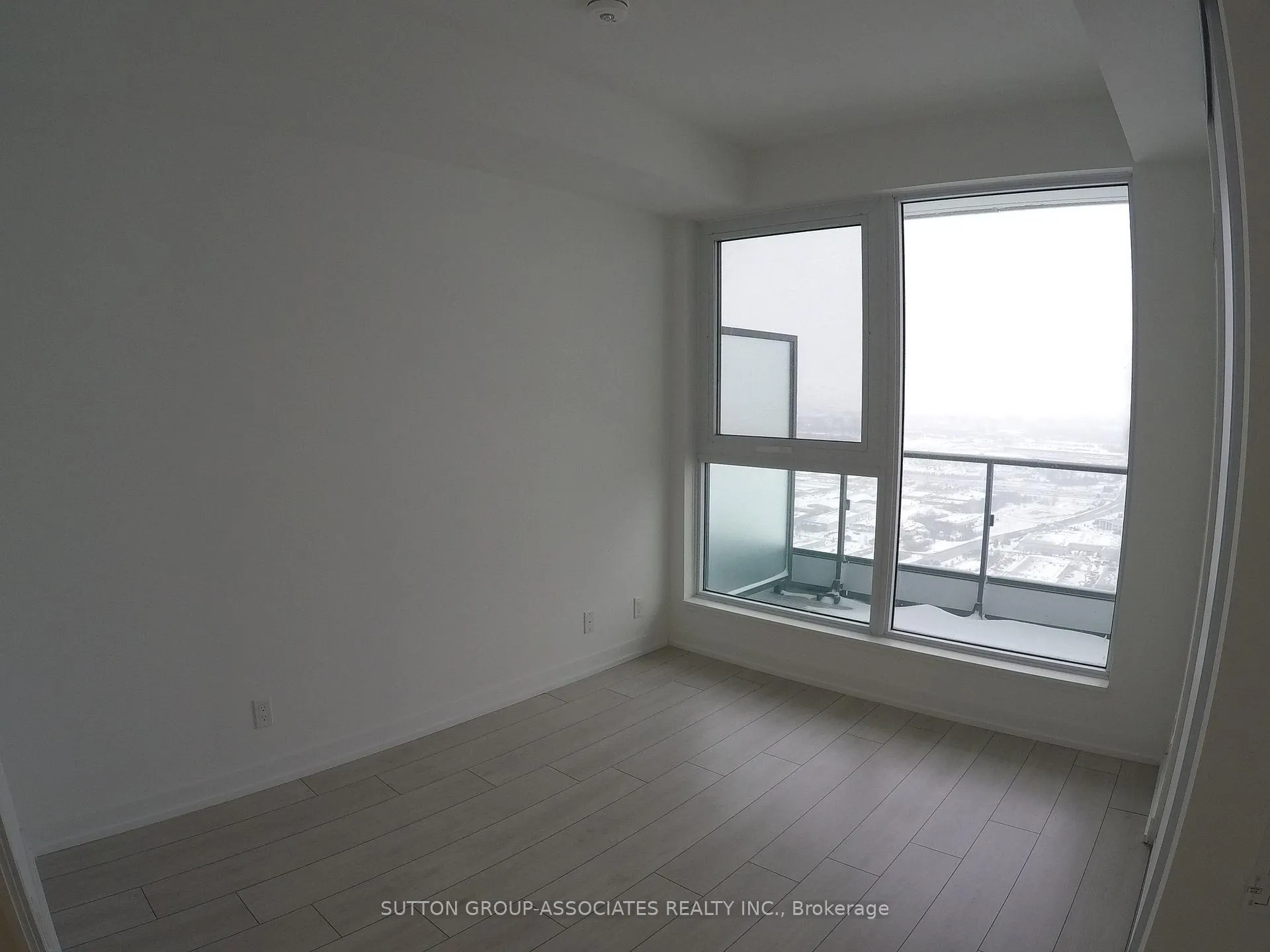 Photo 9 of Unit 5909, 898 Portage Parkway, Vaughan, Vaughan Corporate Centre — HOMEH
