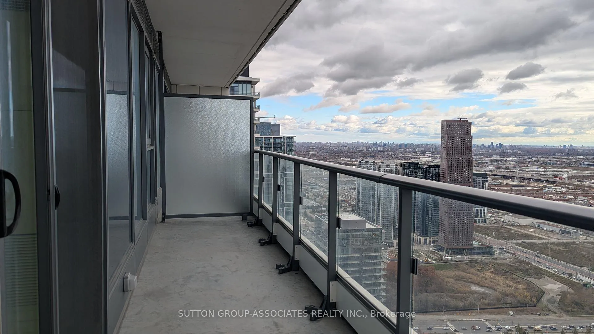 Photo 14 of Unit 5909, 898 Portage Parkway, Vaughan, Vaughan Corporate Centre — HOMEH