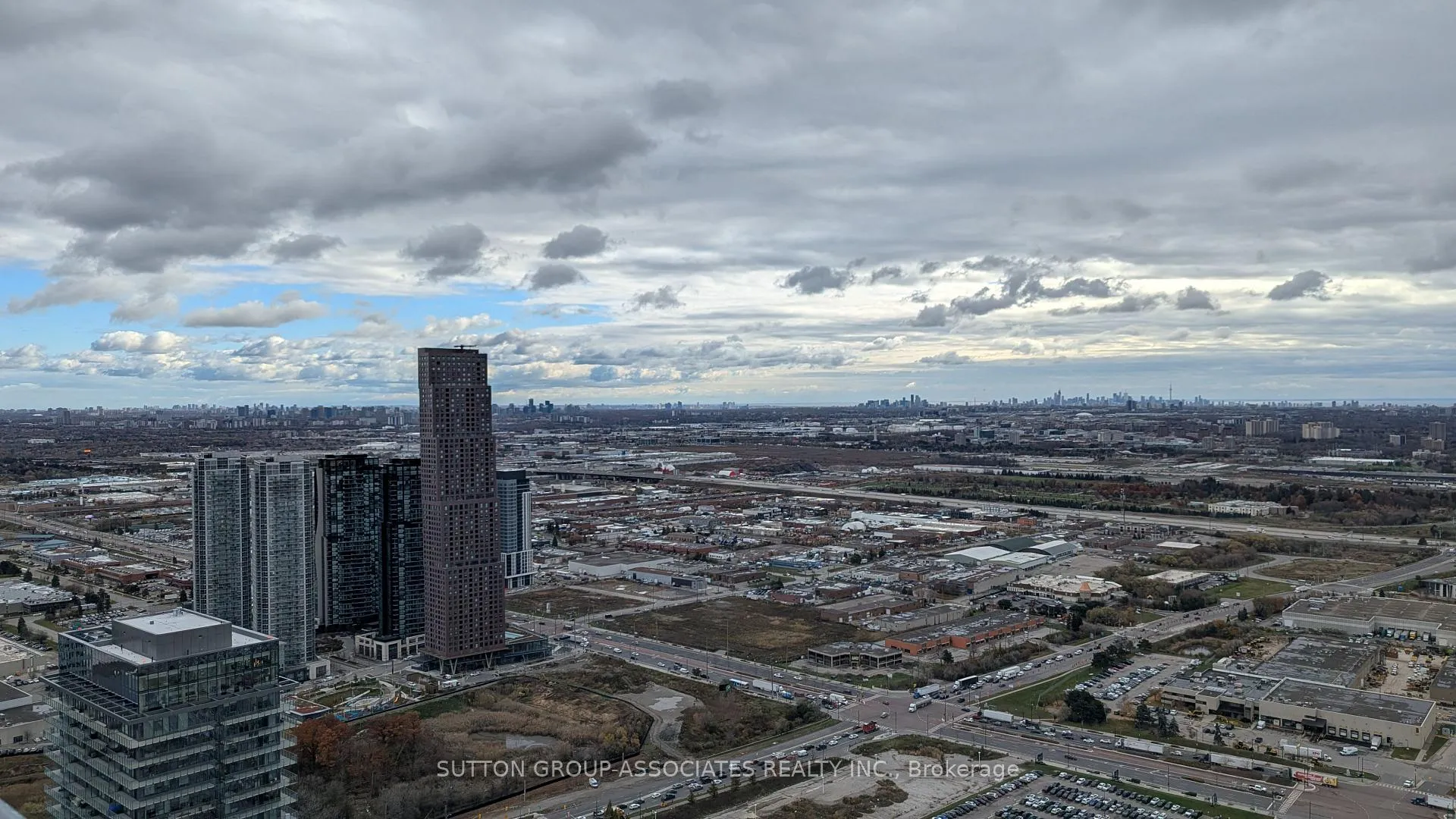 Photo 17 of Unit 5909, 898 Portage Parkway, Vaughan, Vaughan Corporate Centre — HOMEH
