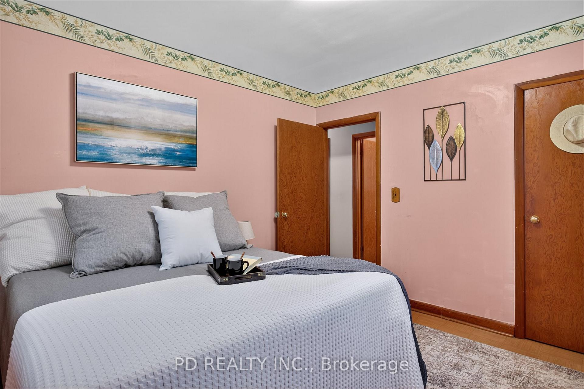 Photo 15 of 915 Mill Street, Cavan Monaghan, Cavan Twp — HOMEH