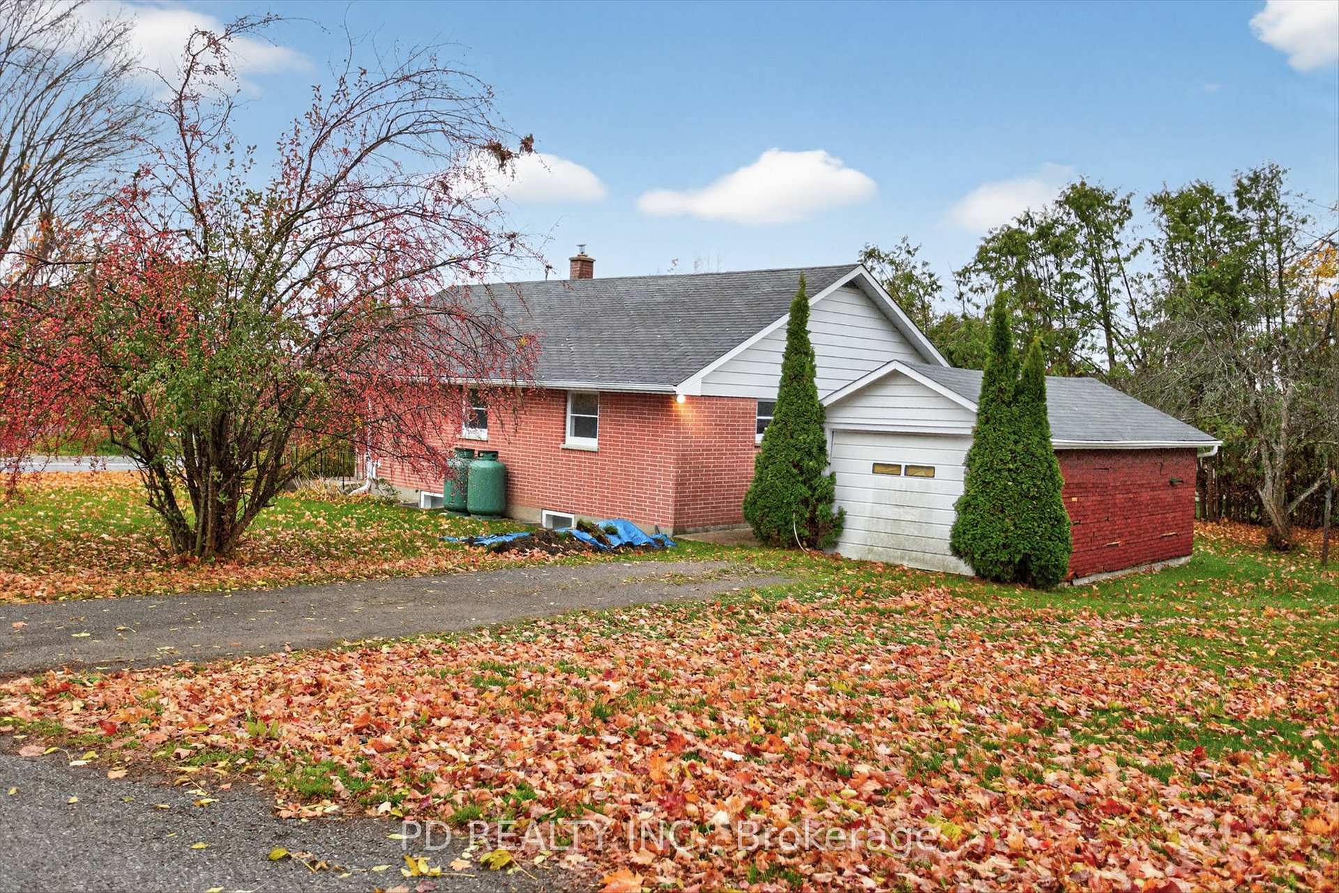 Photo 28 of 915 Mill Street, Cavan Monaghan, Cavan Twp — HOMEH