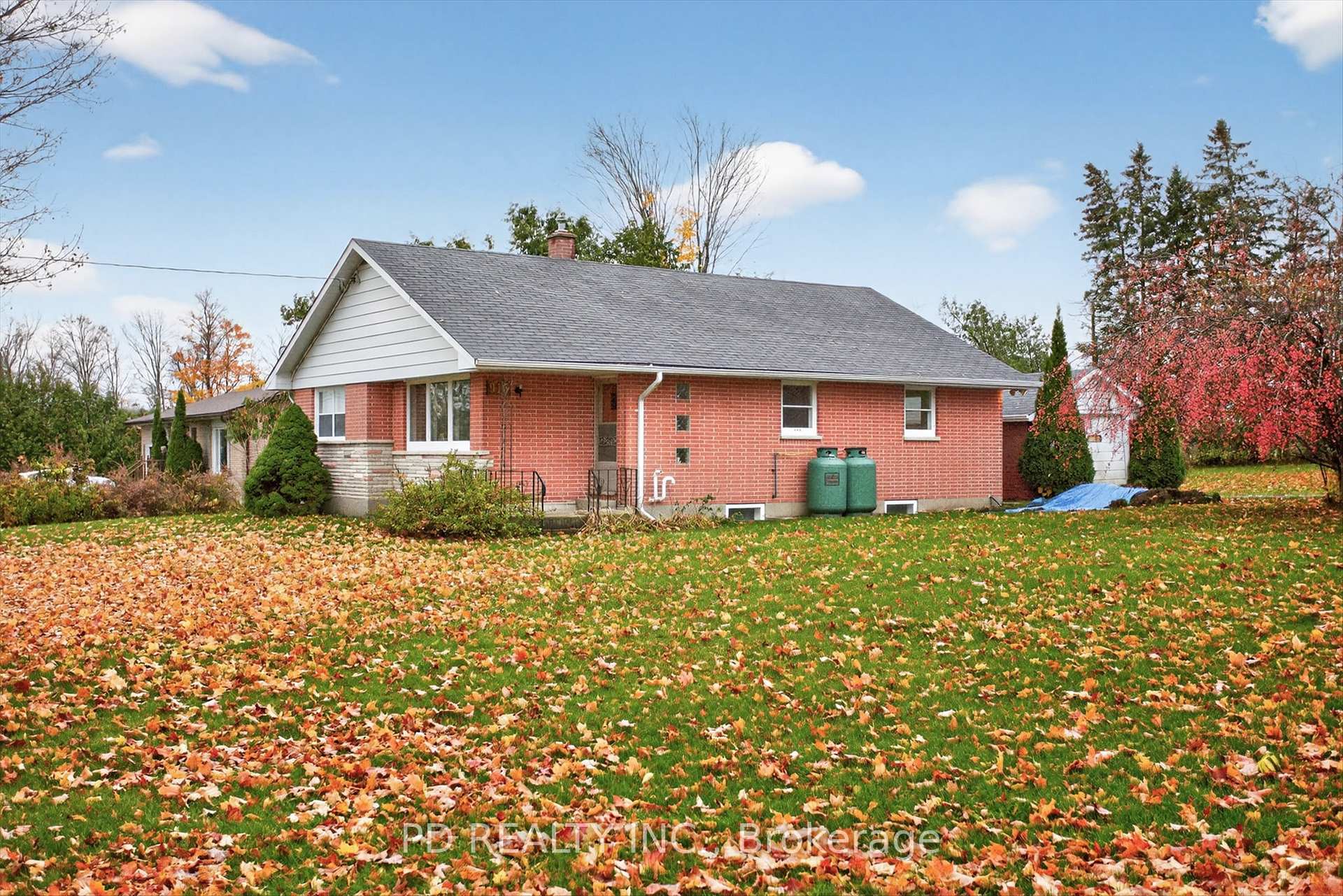 Photo 36 of 915 Mill Street, Cavan Monaghan, Cavan Twp — HOMEH