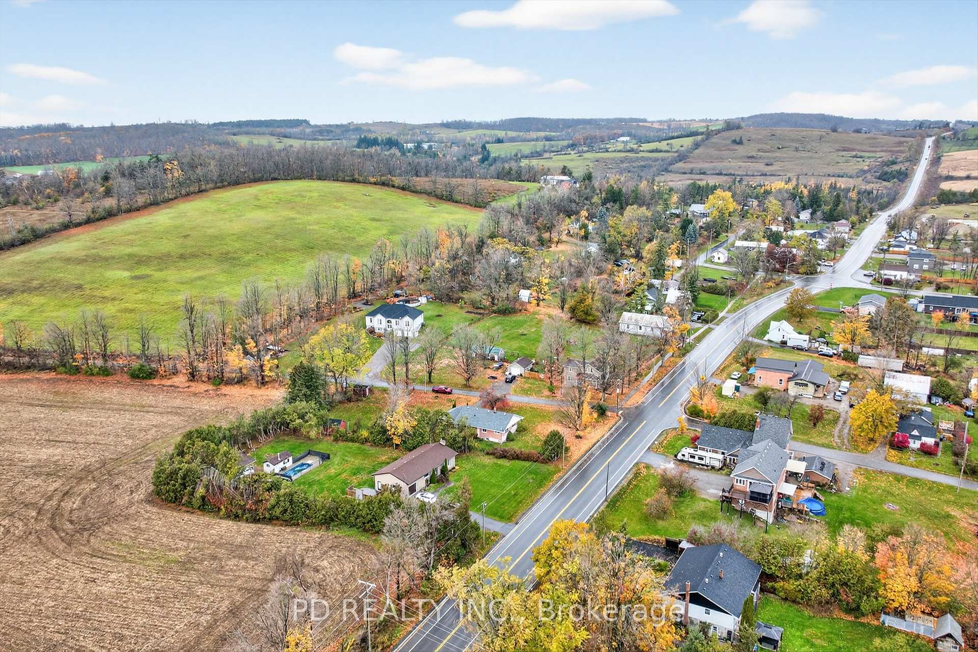 Photo 45 of 915 Mill Street, Cavan Monaghan, Cavan Twp — HOMEH