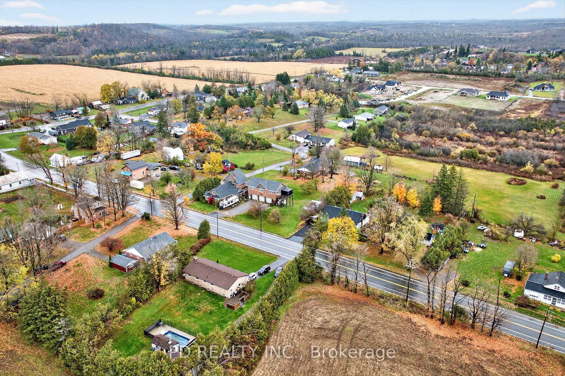 Photo 41 of 915 Mill Street, Cavan Monaghan, Cavan Twp — HOMEH