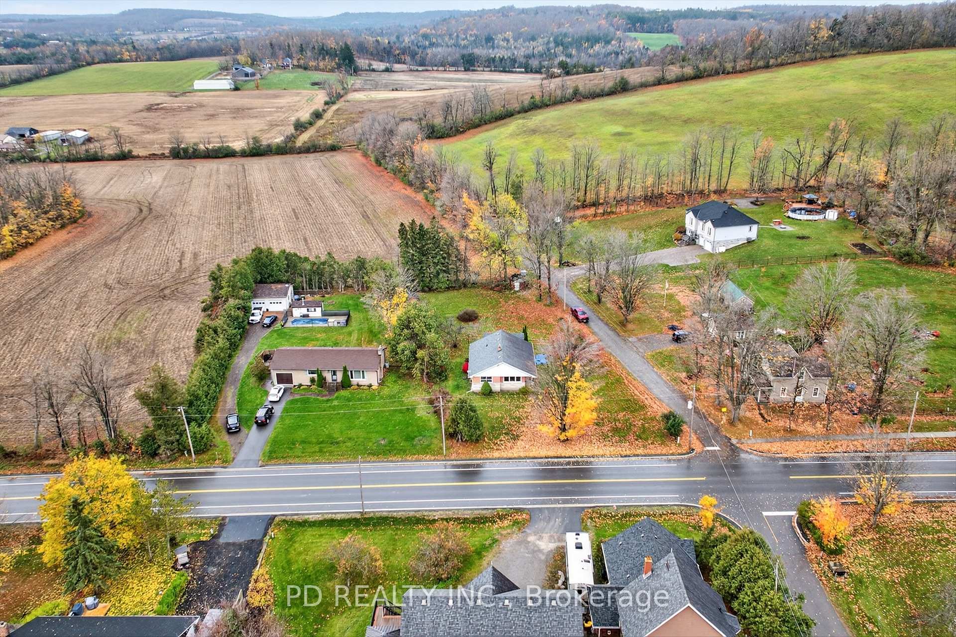 Photo 40 of 915 Mill Street, Cavan Monaghan, Cavan Twp — HOMEH