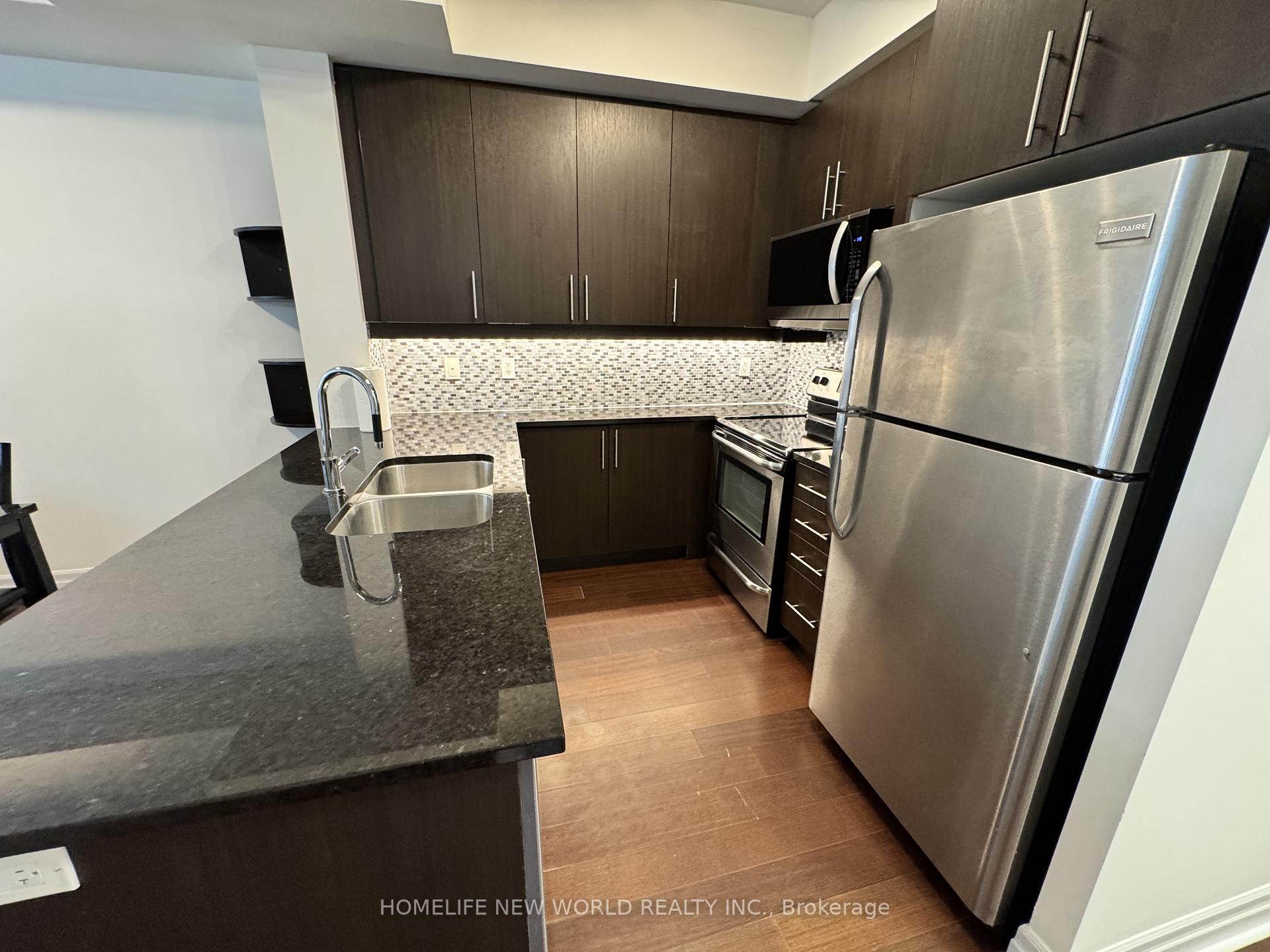 Photo 8 of Unit 310, 8110 Birchmount Road, Markham, Unionville — HOMEH