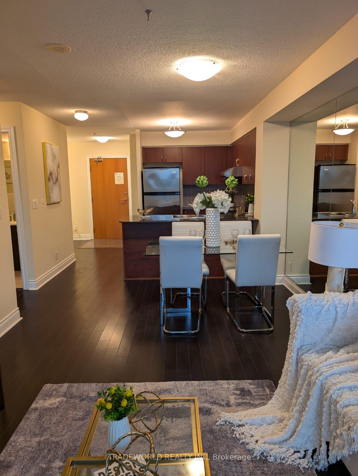 Photo 2 of Unit 512, 32 Clegg Road, Markham, Unionville — HOMEH