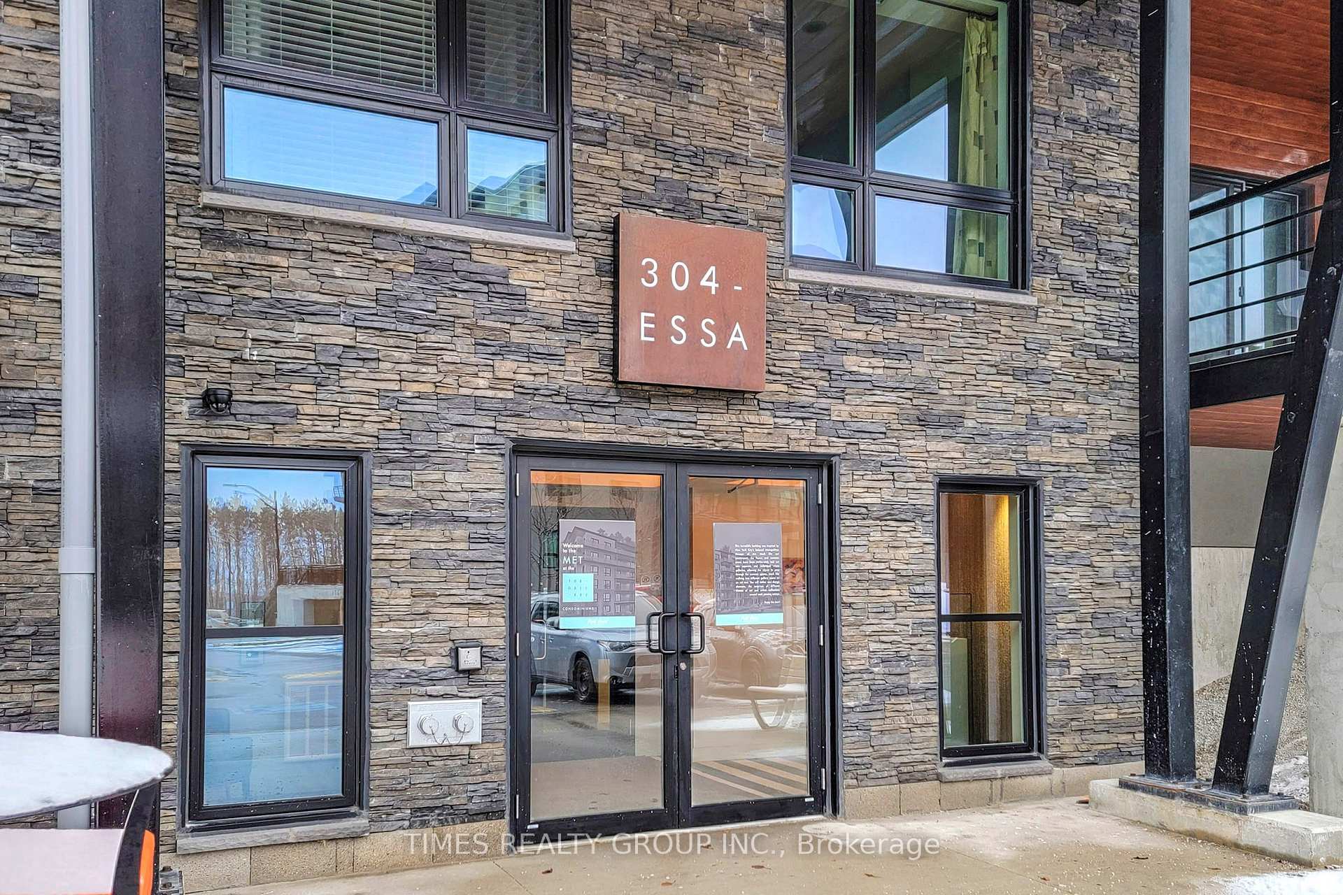 Photo 1 of Unit 109, 304 Essa Road, Barrie, 400 West — HOMEH