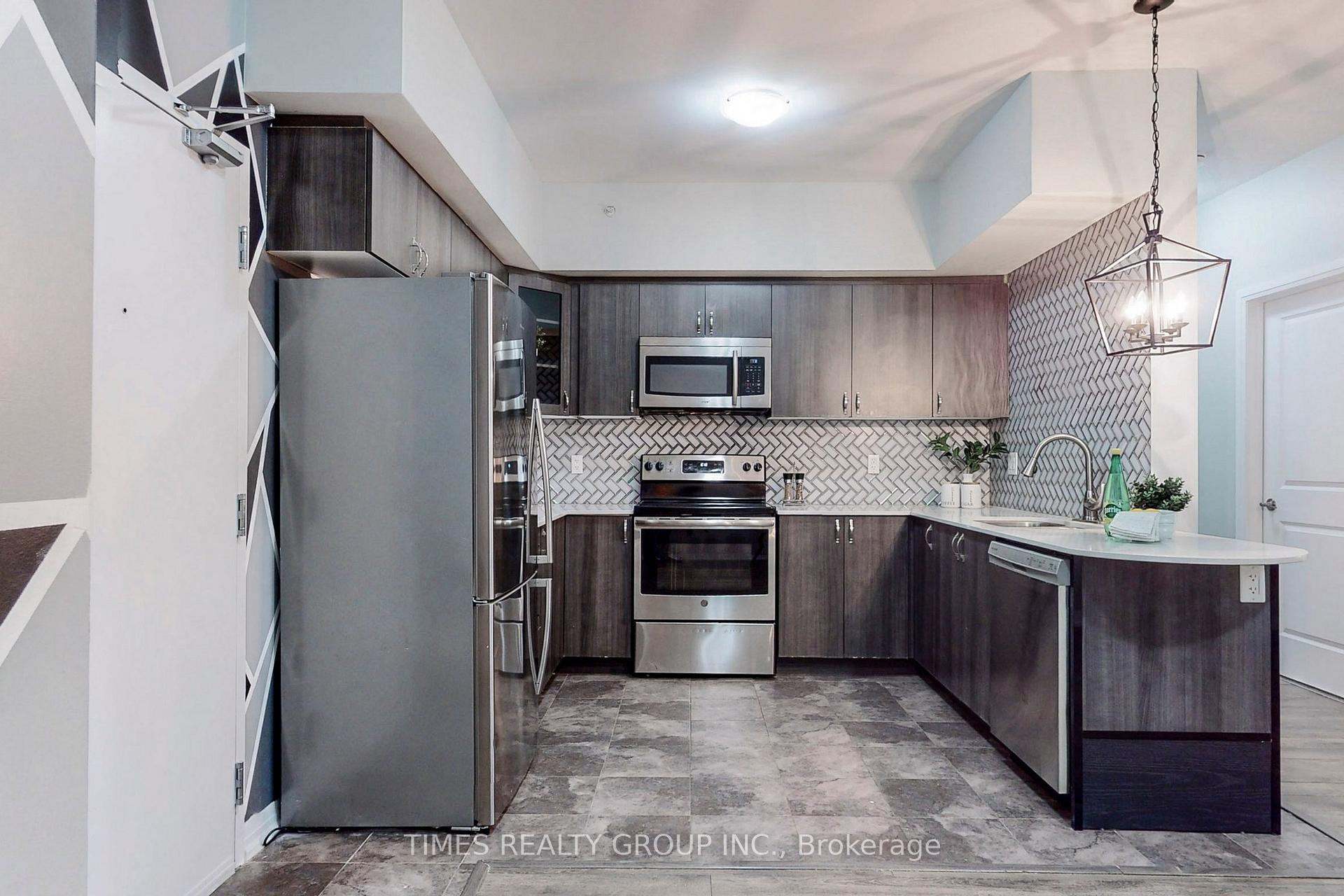 Photo 10 of Unit 109, 304 Essa Road, Barrie, 400 West — HOMEH