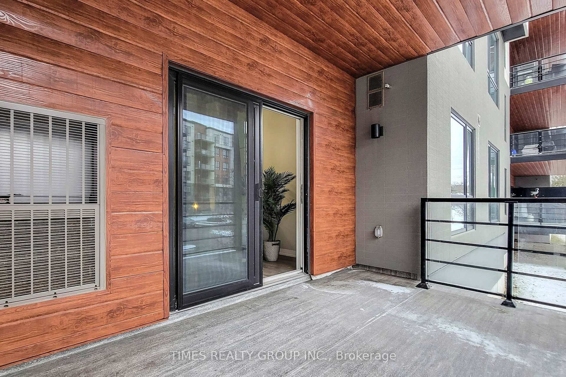 Photo 33 of Unit 109, 304 Essa Road, Barrie, 400 West — HOMEH
