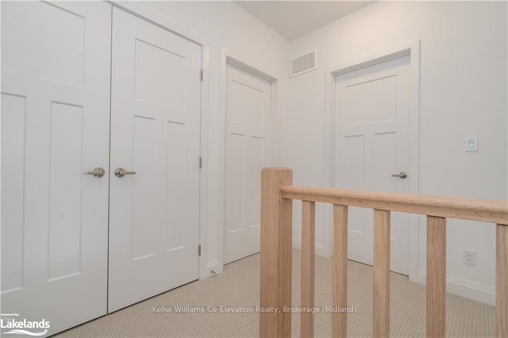 Photo 13 of 30 Danielle Crescent, Midland — HOMEH