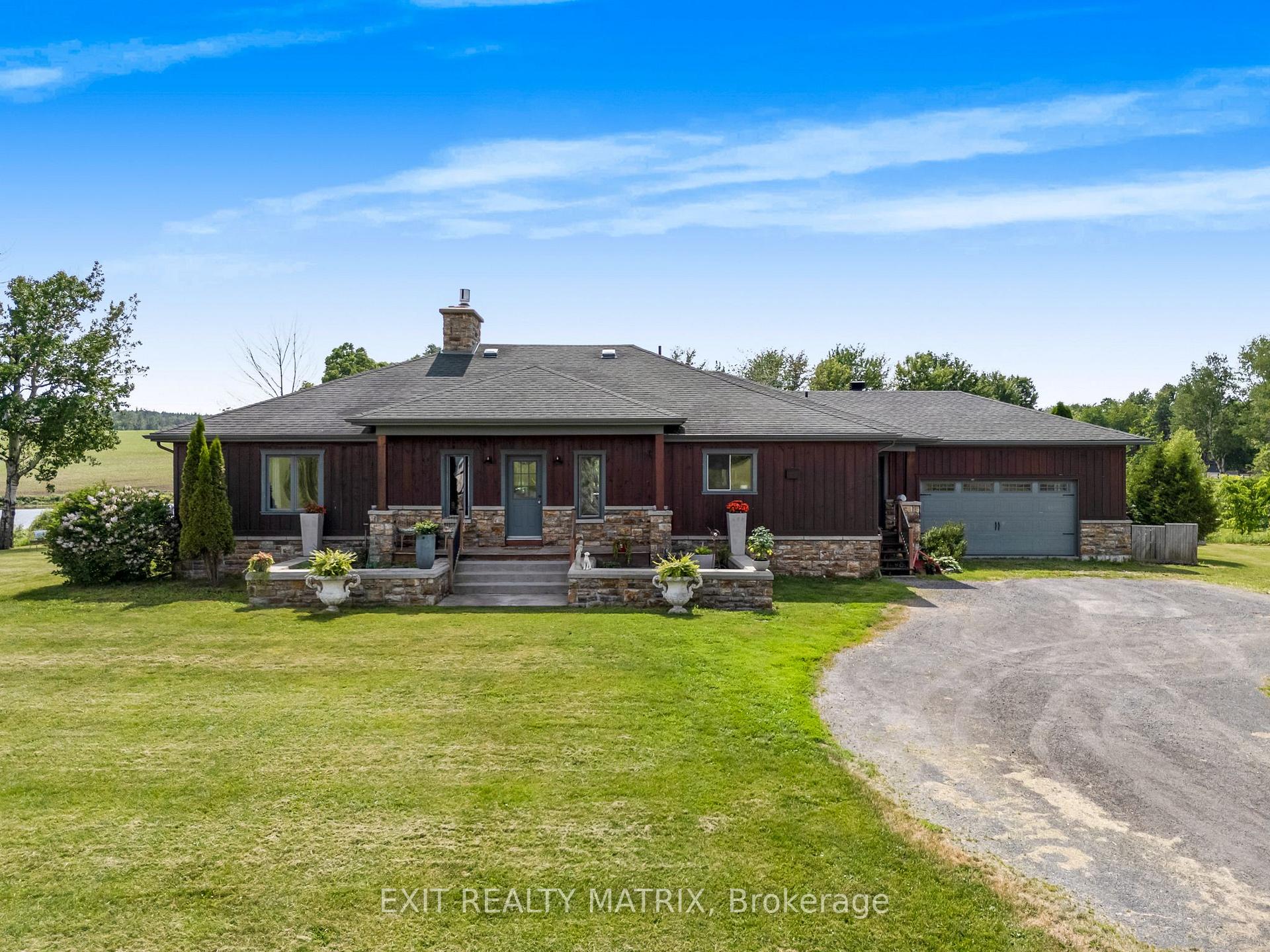 Photo 1 of 2228 Ste Anne Road, Champlain, L'Orignal — HOMEH