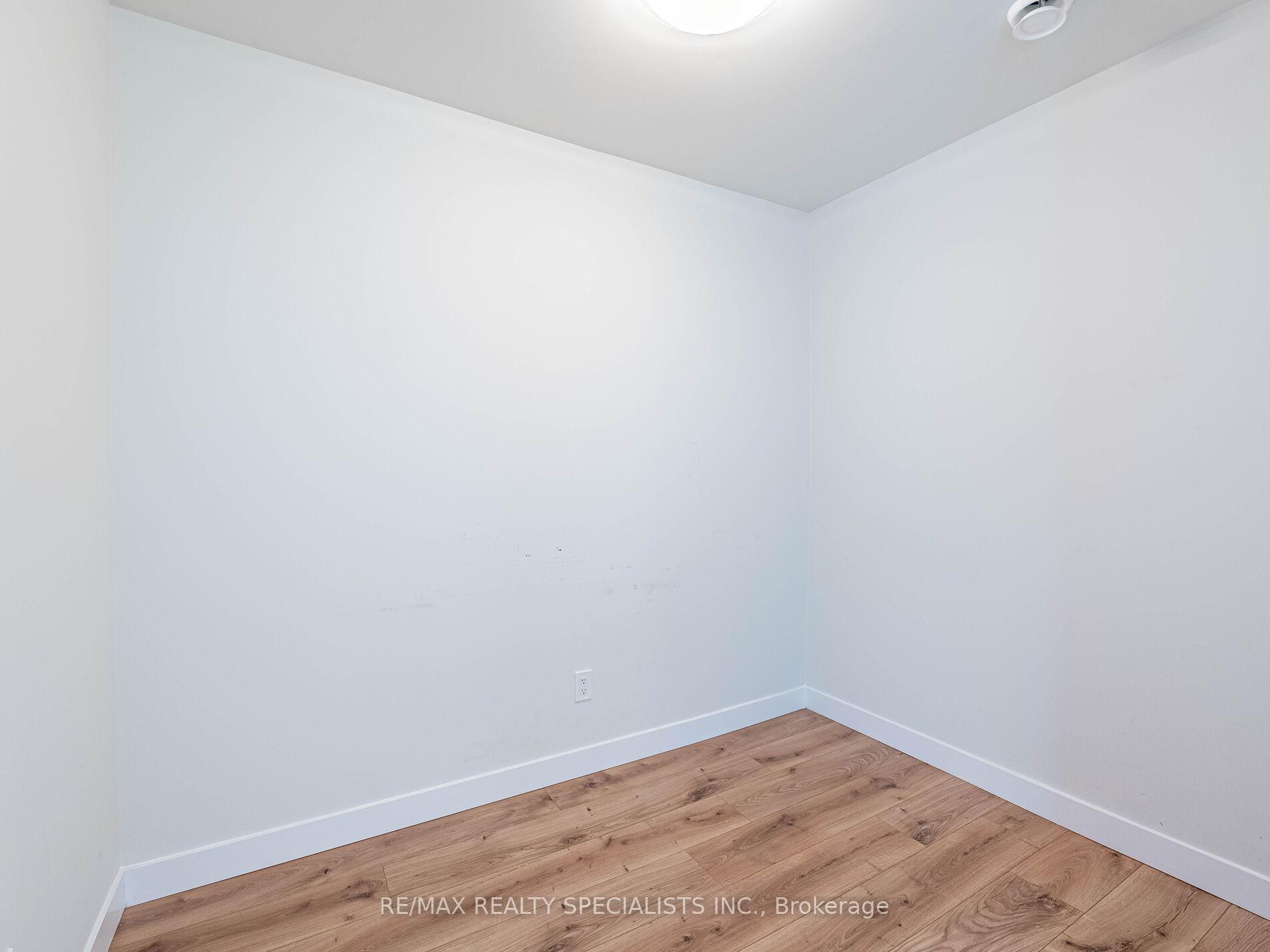 Photo 32 of Unit 1112, 60 Fredrick Street, Bracebridge, Draper — HOMEH
