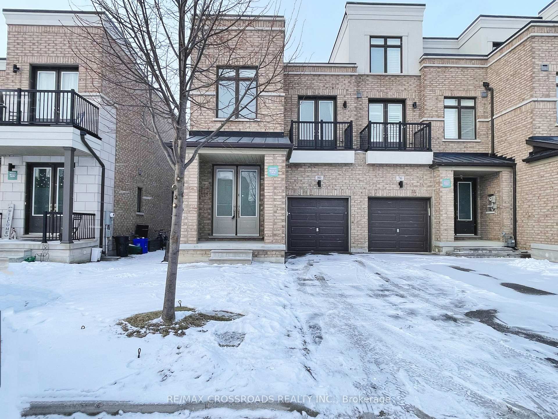 Photo 1 of 80 Elyse Court, Aurora, Bayview Northeast — HOMEH