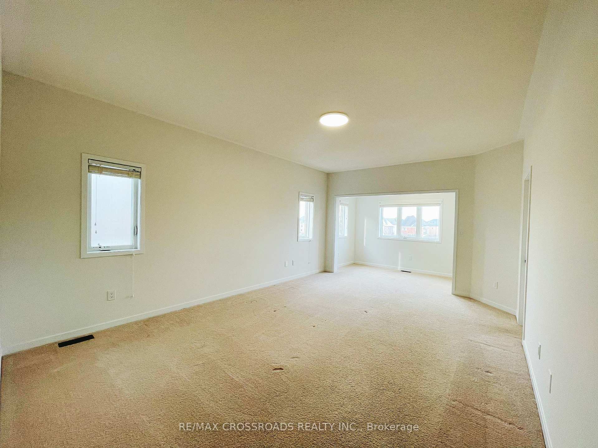 Photo 17 of 80 Elyse Court, Aurora, Bayview Northeast — HOMEH