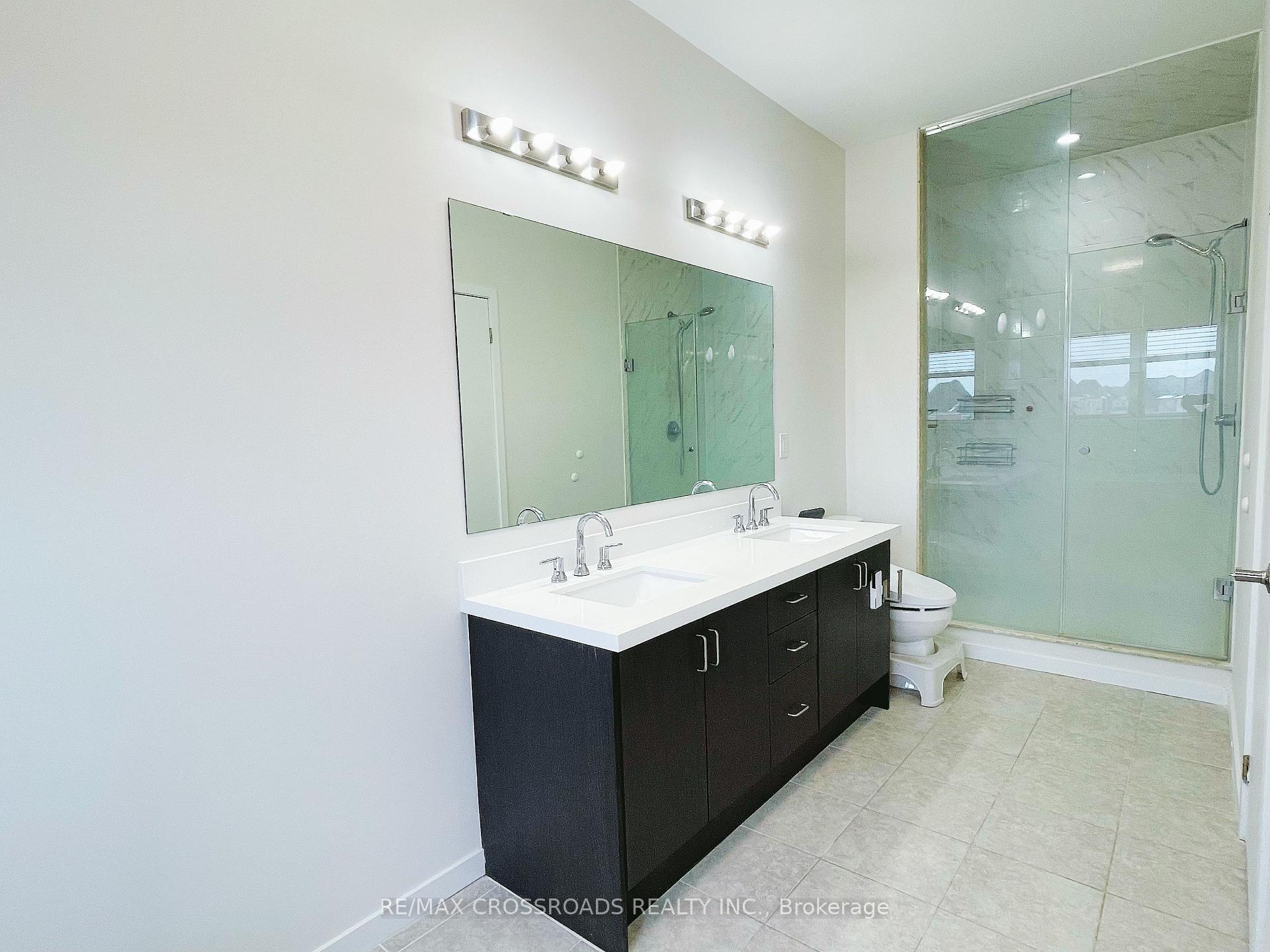Photo 22 of 80 Elyse Court, Aurora, Bayview Northeast — HOMEH