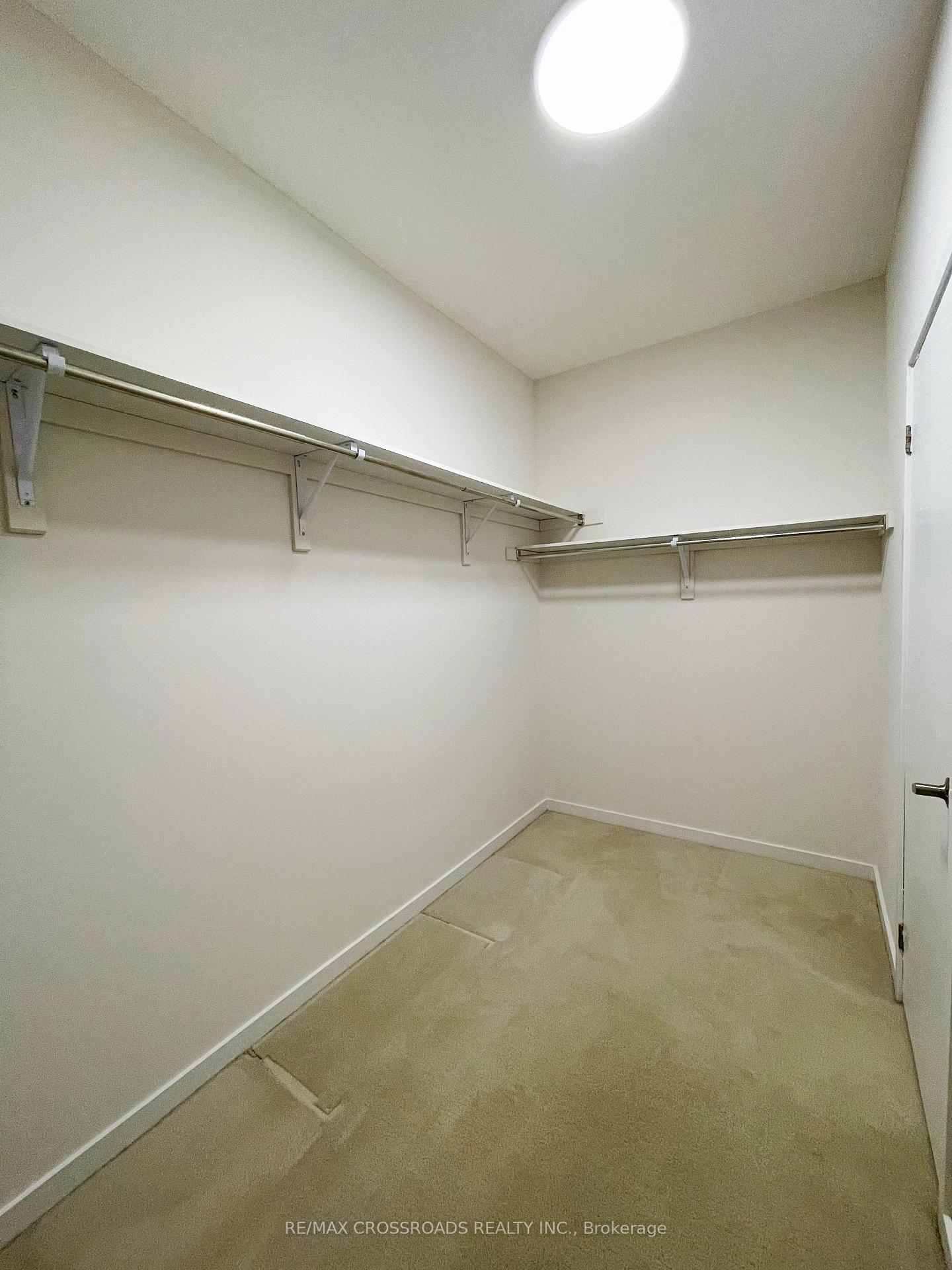 Photo 25 of 80 Elyse Court, Aurora, Bayview Northeast — HOMEH