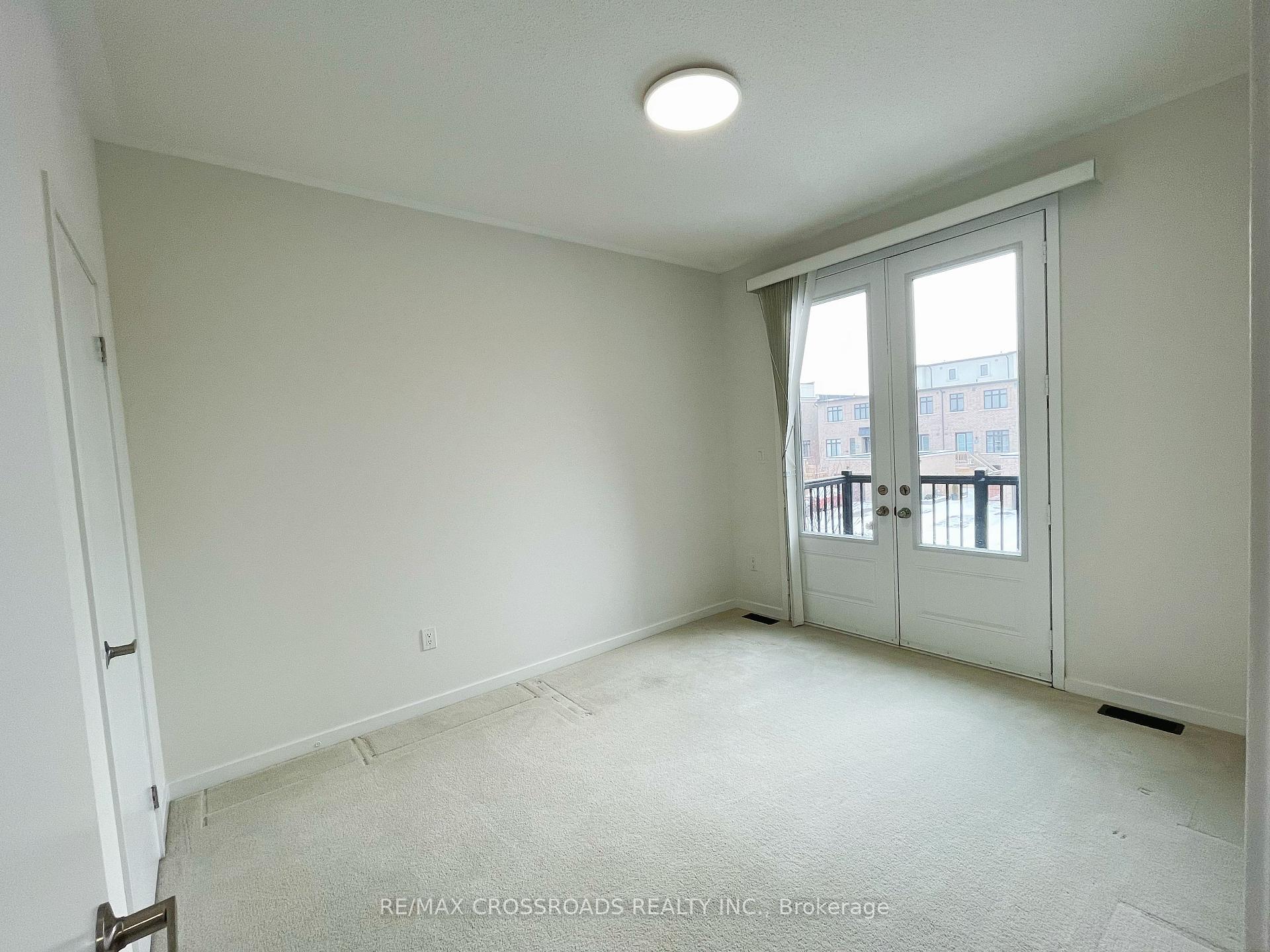 Photo 28 of 80 Elyse Court, Aurora, Bayview Northeast — HOMEH