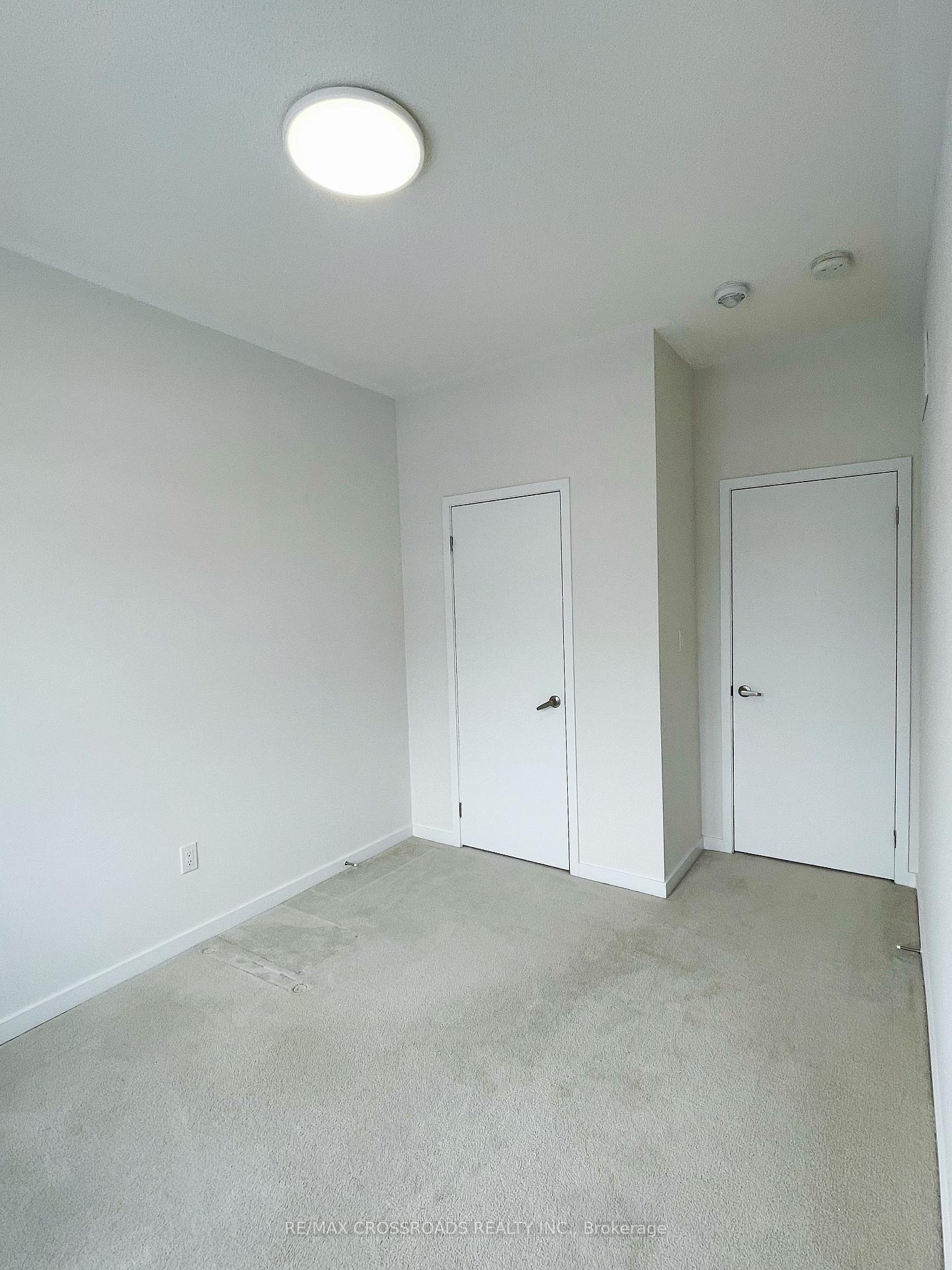 Photo 31 of 80 Elyse Court, Aurora, Bayview Northeast — HOMEH