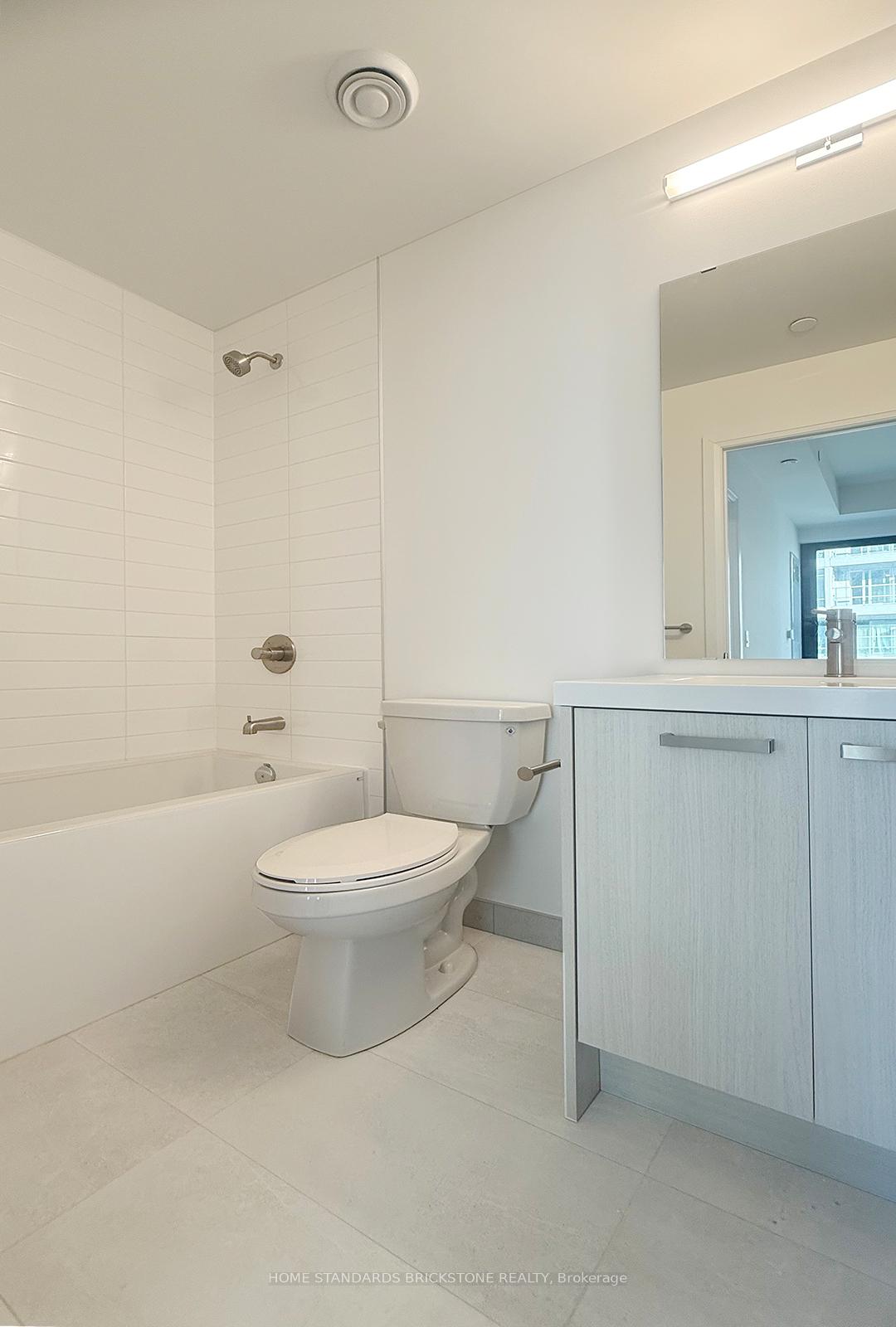 Photo 7 of Unit 2310, 20 Soudan Avenue, Toronto, Mount Pleasant West — HOMEH