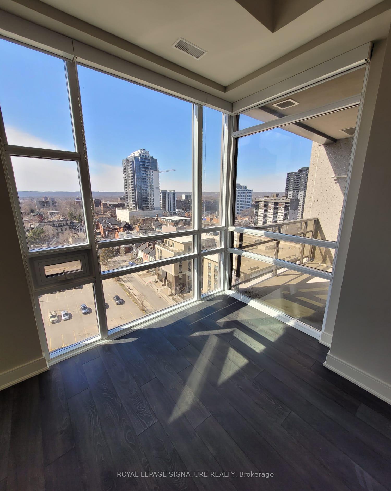 Photo 4 of Unit 1107, 150 Main Street W, Hamilton, Central — HOMEH