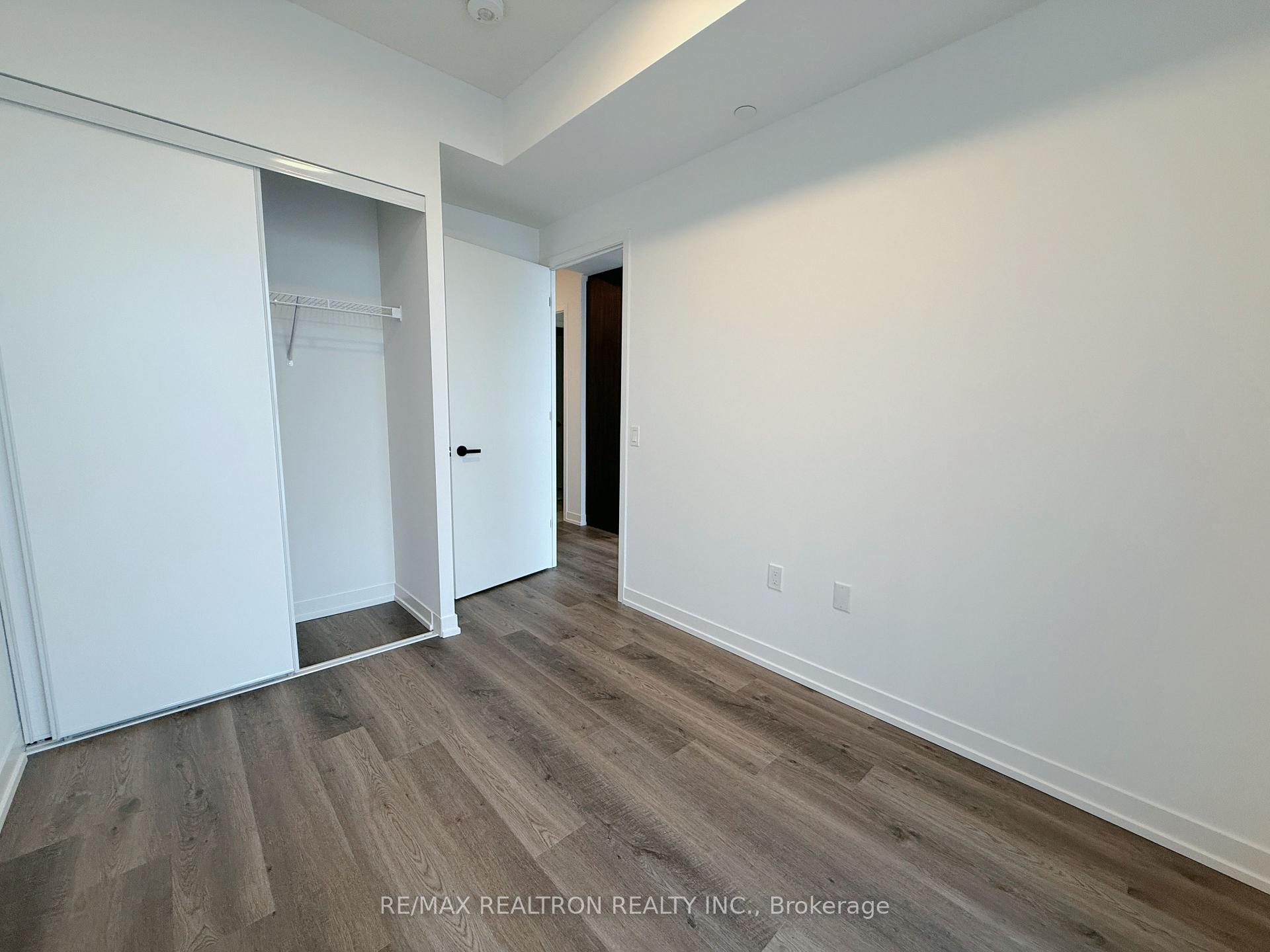 Photo 10 of Unit 3102, 8 Interchange Way, Vaughan, Vaughan Corporate Centre — HOMEH