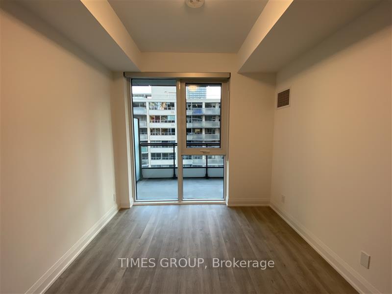 Photo 9 of Unit 1006, 65 Broadway Avenue, Toronto, Mount Pleasant West — HOMEH