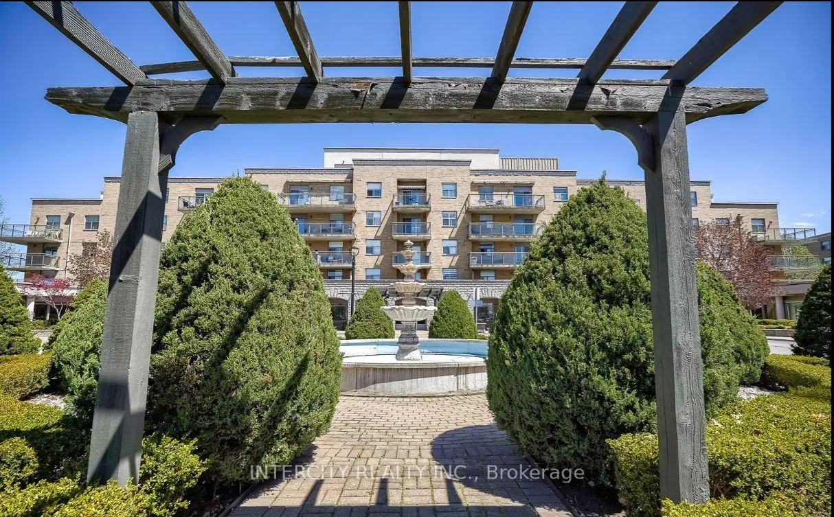 Photo 4 of Unit 115, 2502 Rutherford Road, Vaughan, Maple — HOMEH