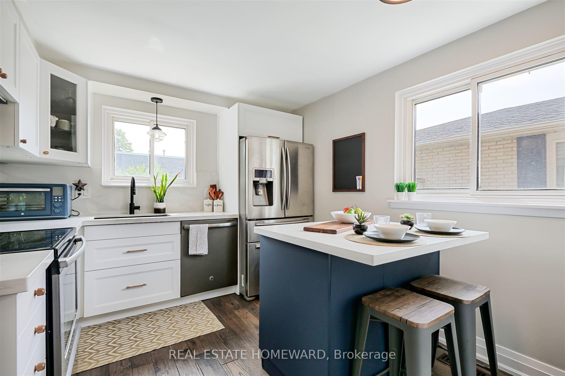 Photo 9 of 11 Slater Crescent, Ajax, South West — HOMEH