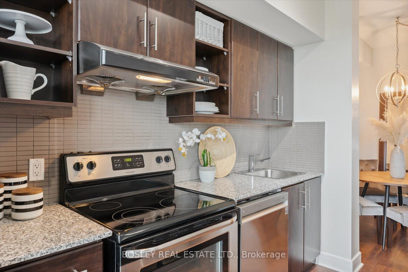 Photo 27 of Unit 1503, 35 Brian Peck Crescent, Toronto, Thorncliffe Park — HOMEH