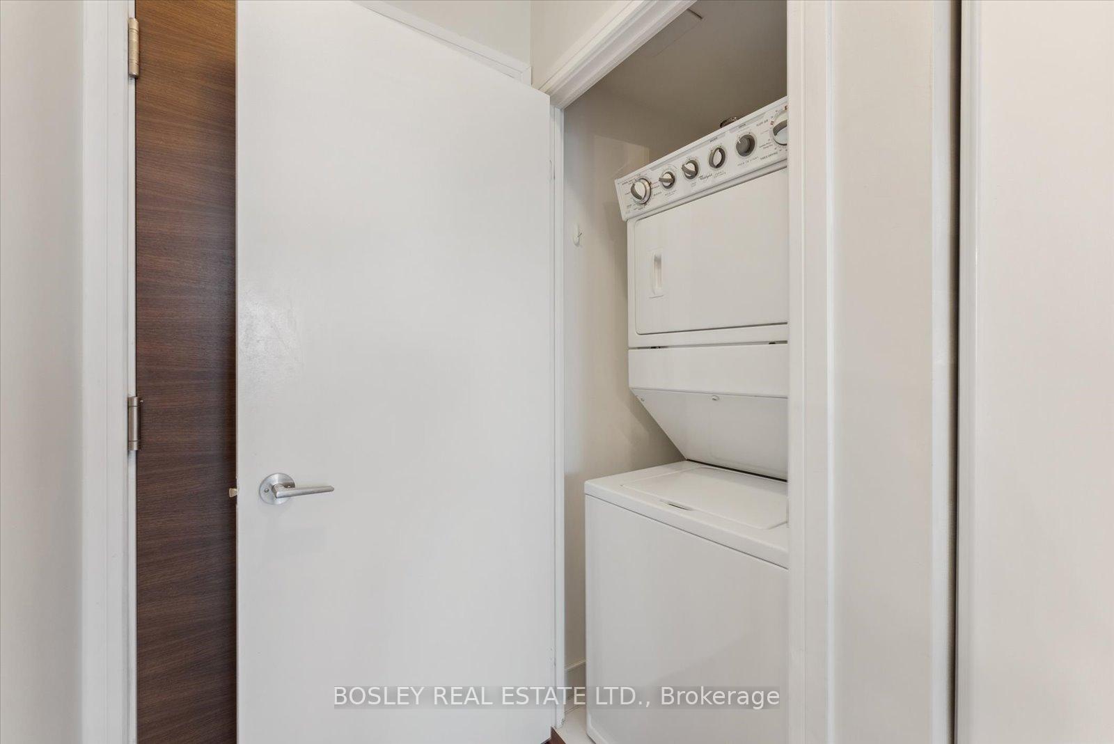 Photo 35 of Unit 1503, 35 Brian Peck Crescent, Toronto, Thorncliffe Park — HOMEH