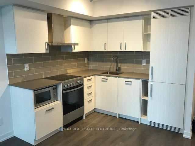 Photo 3 of Unit 2403, 125 Redpath Ave, Toronto, Mount Pleasant West — HOMEH