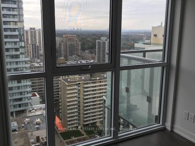 Photo 17 of Unit 2403, 125 Redpath Ave, Toronto, Mount Pleasant West — HOMEH