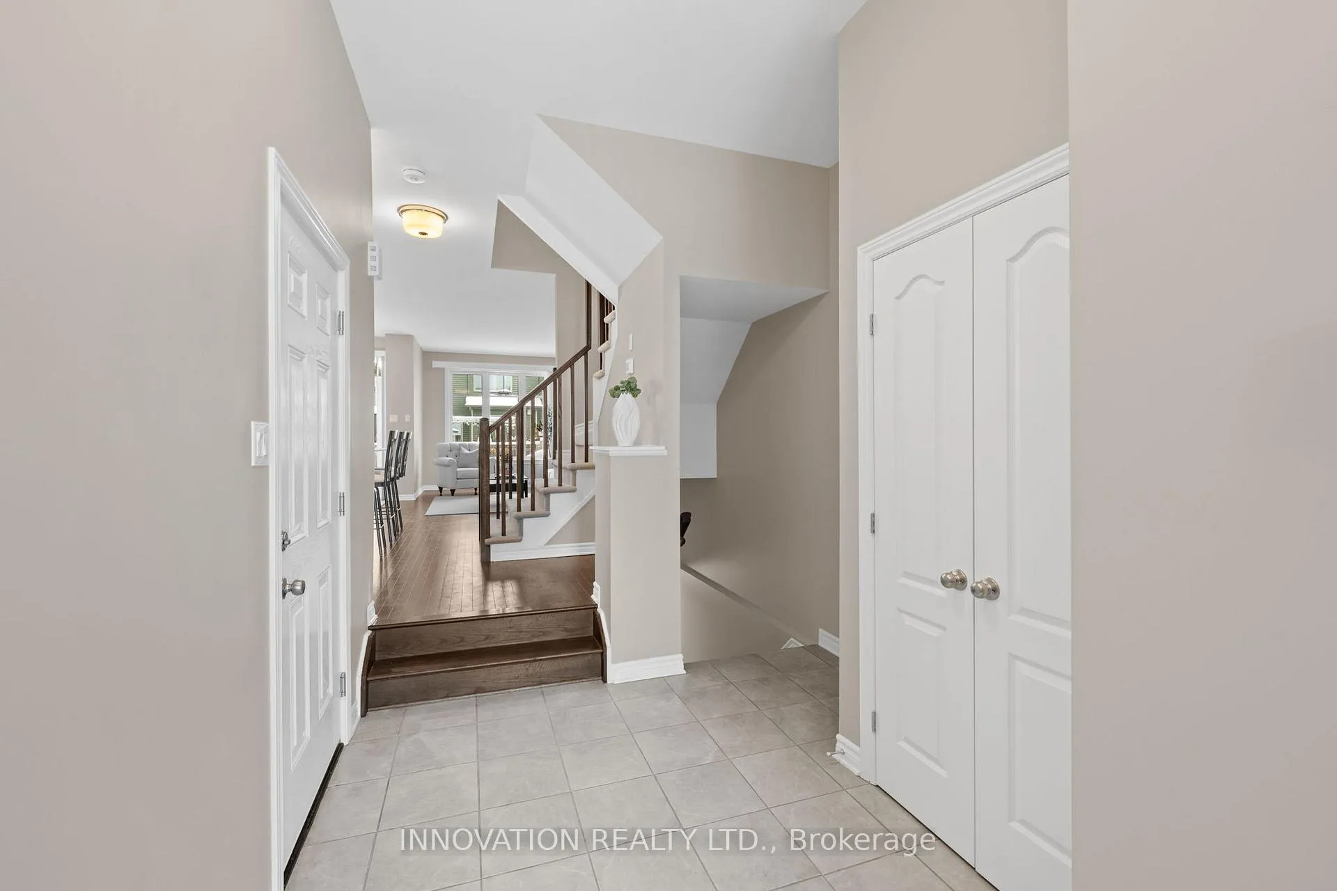 Photo 5 of 13 Merrill Street, Ottawa, Stittsville (North) — HOMEH