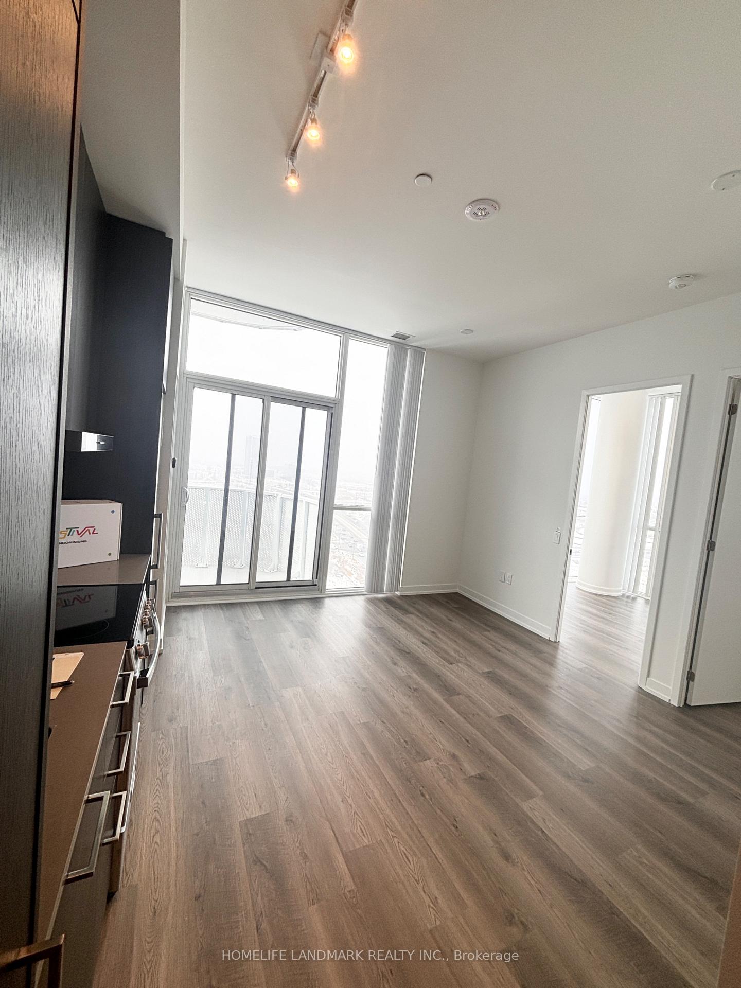 Photo 3 of Unit 2111, 195 Commerce Street, Vaughan, Vaughan Corporate Centre — HOMEH