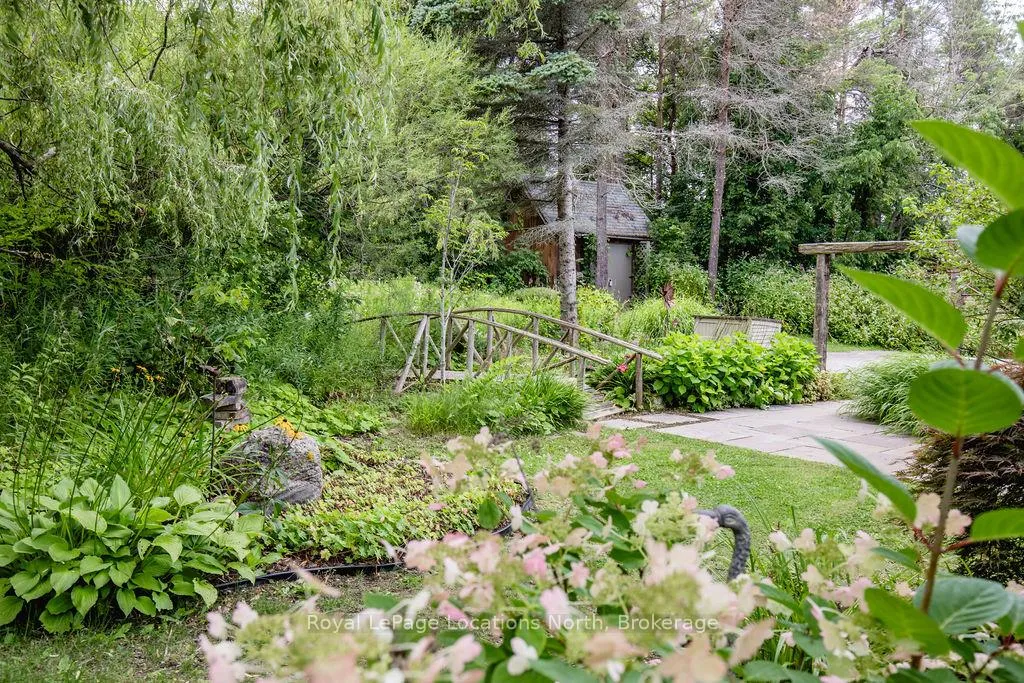 Photo 38 of 7 Purple Hill Lane, Clearview, Creemore — HOMEH