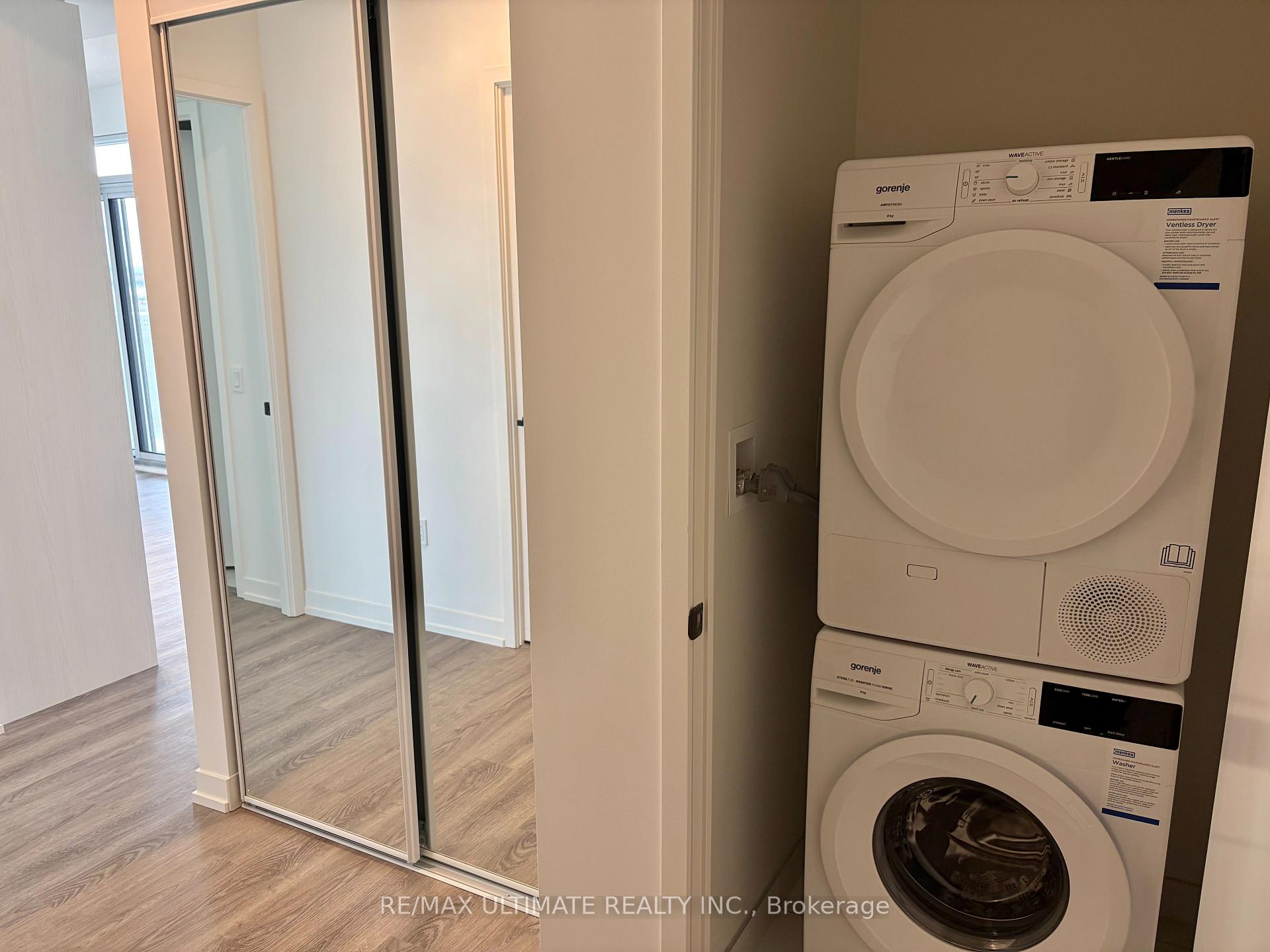Photo 14 of Unit 702, 8 Interchange Way, Vaughan, Vaughan Corporate Centre — HOMEH