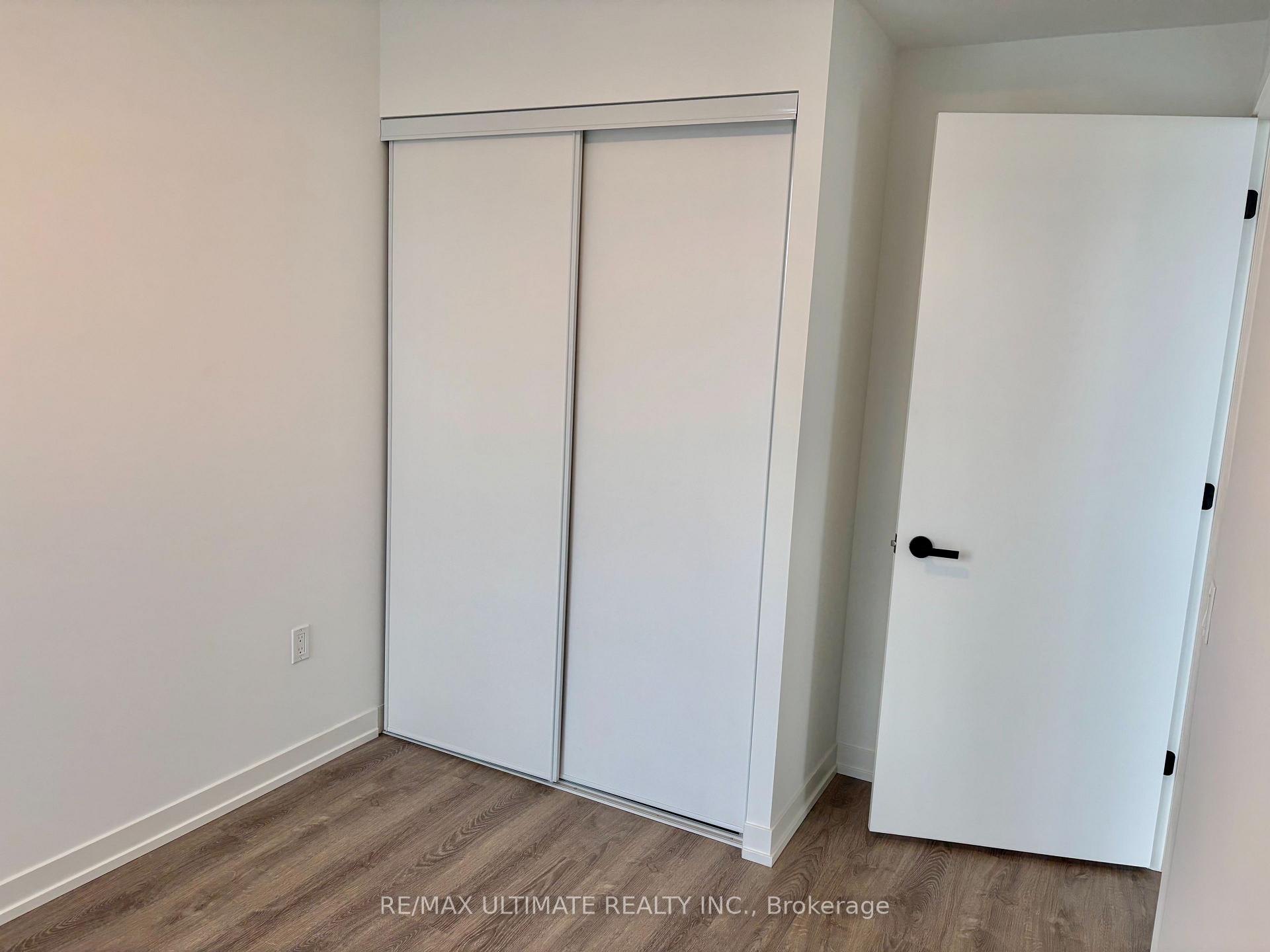 Photo 17 of Unit 702, 8 Interchange Way, Vaughan, Vaughan Corporate Centre — HOMEH